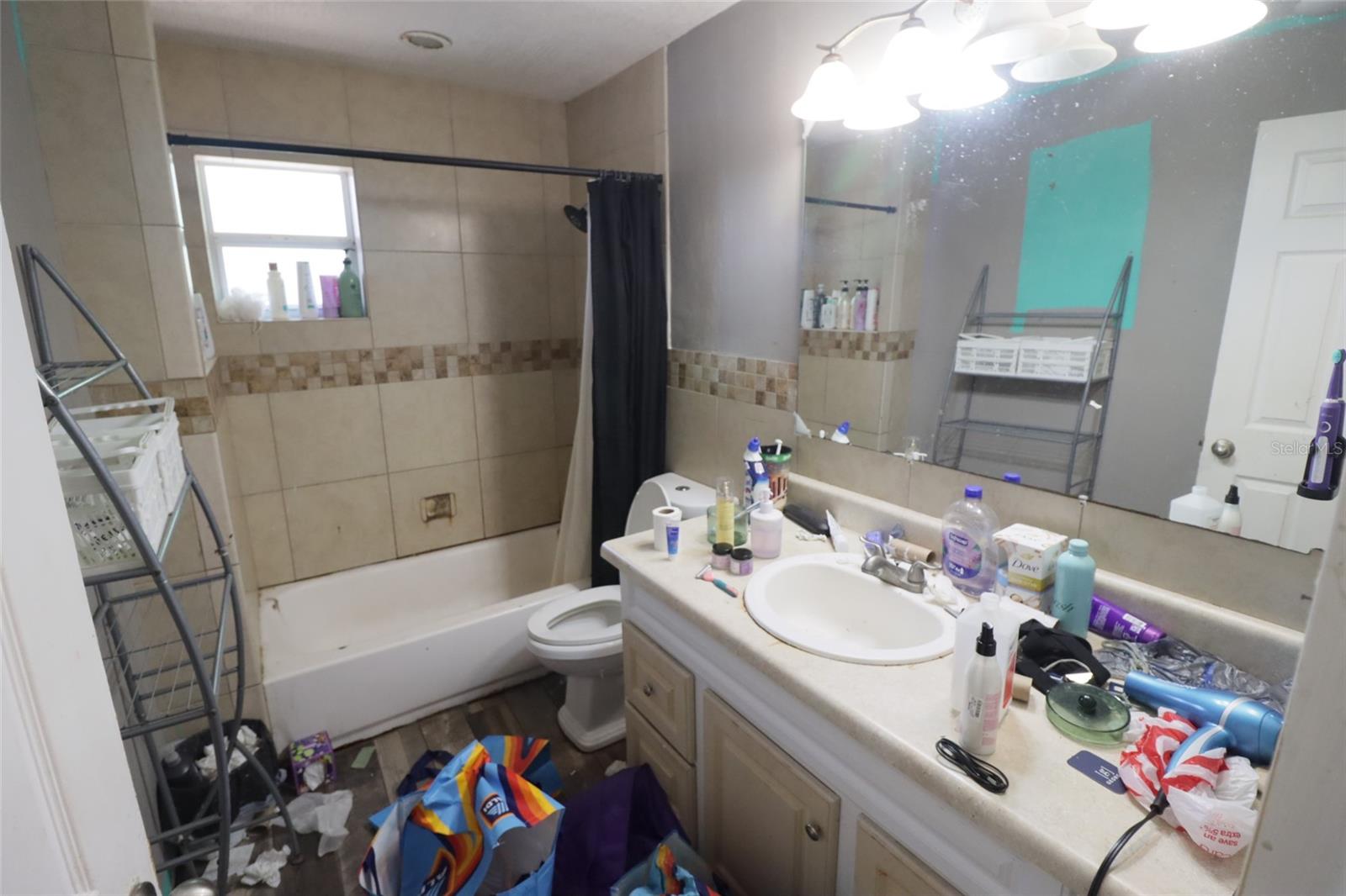 Image 13 of 29 For 525 Lafayette Street