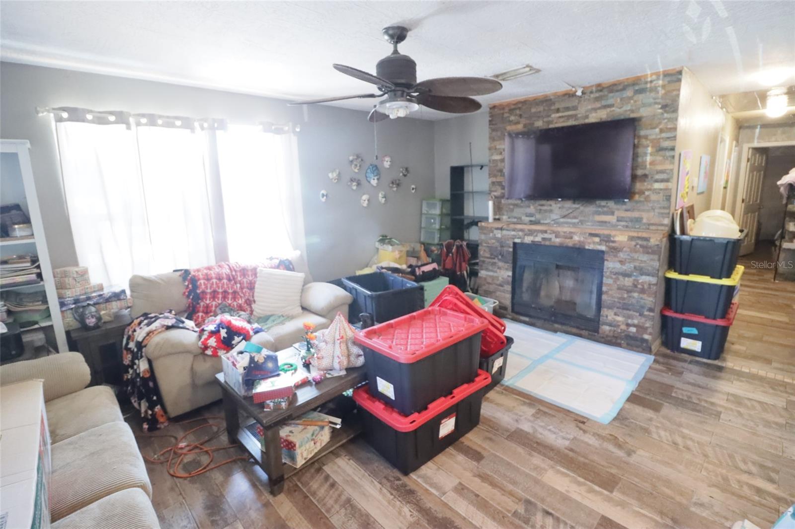 Image 3 of 29 For 525 Lafayette Street