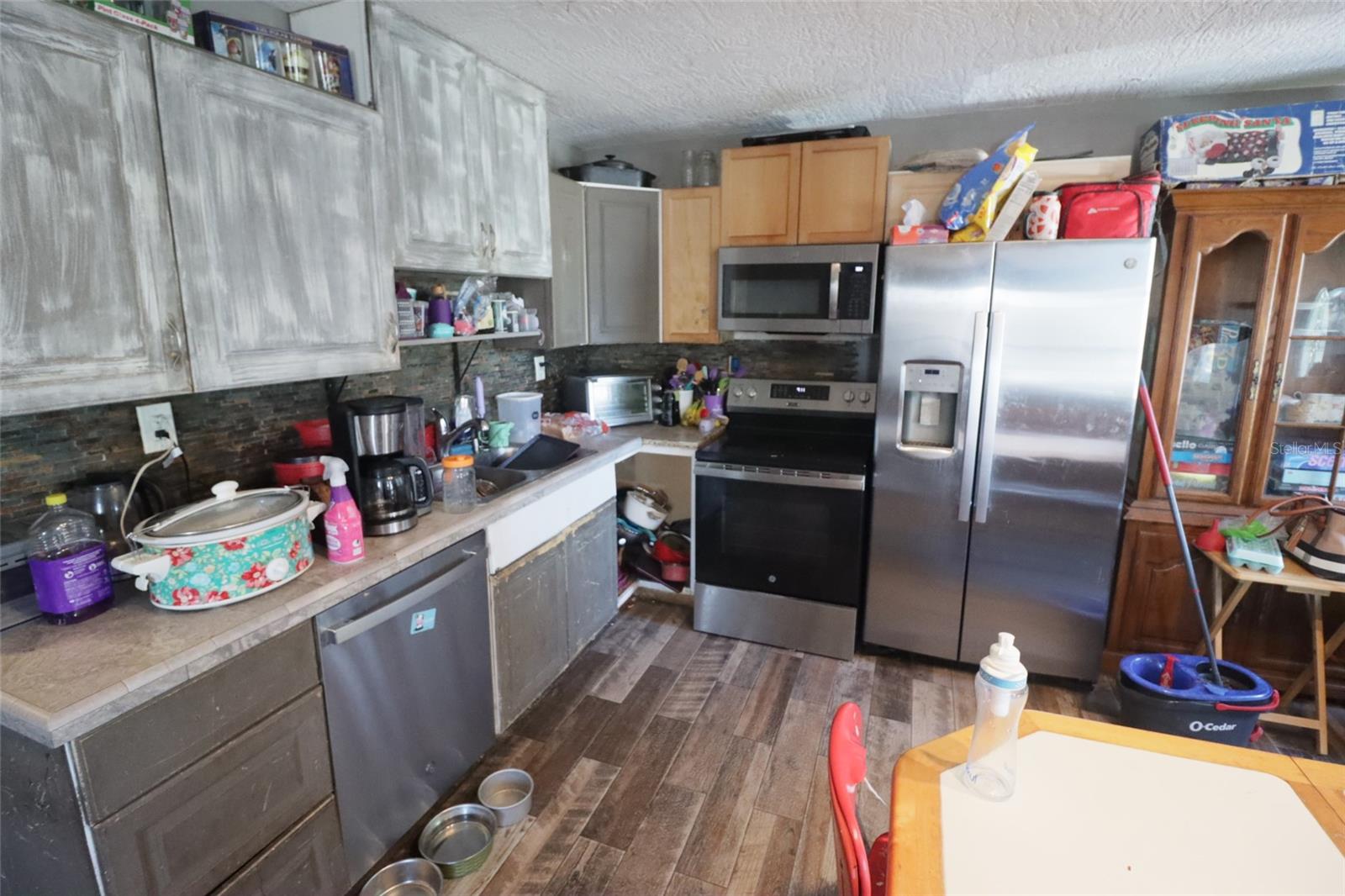 Image 6 of 29 For 525 Lafayette Street