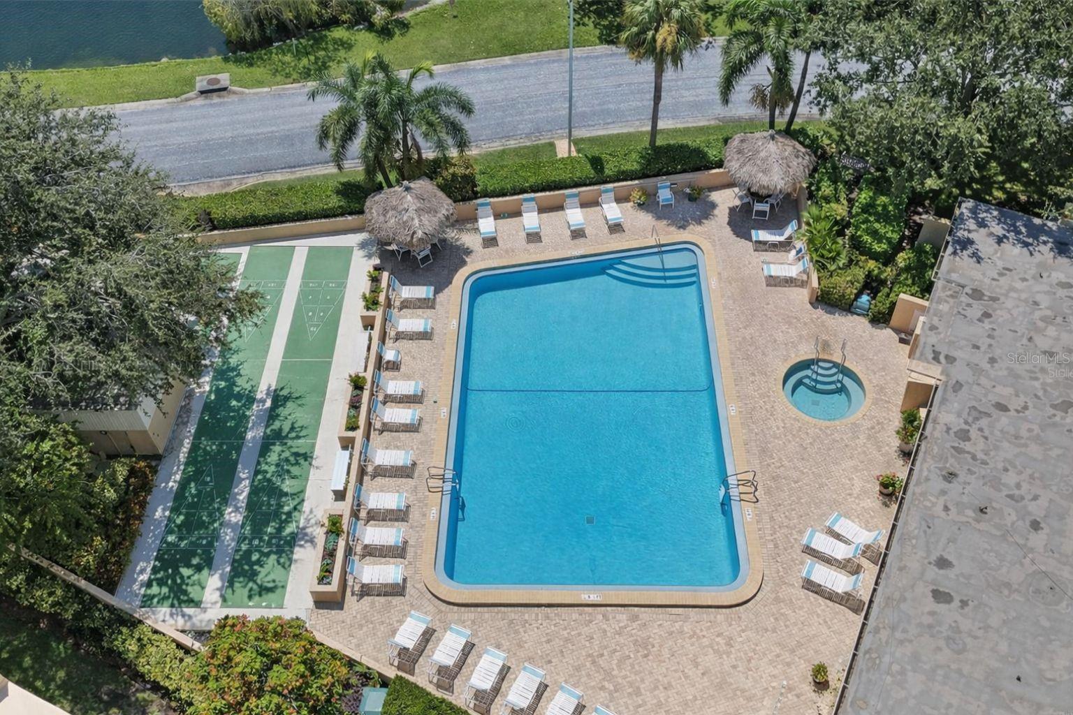 Image 26 of 33 For 2617 Cove Cay Drive 301