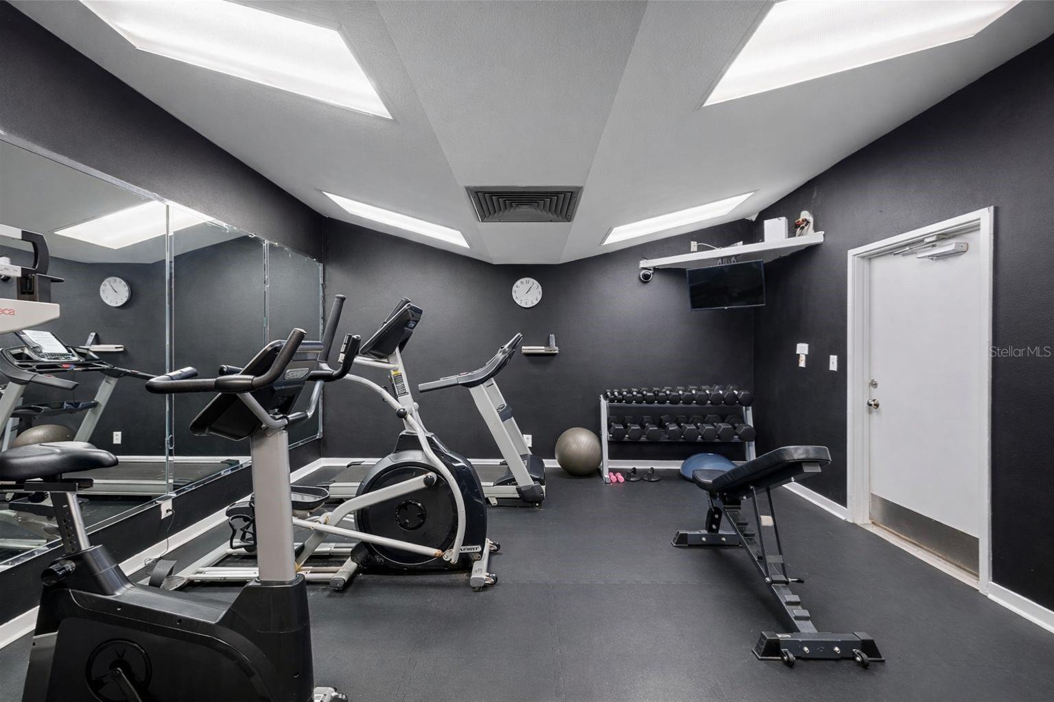 Image 30 of 33 For 2617 Cove Cay Drive 301