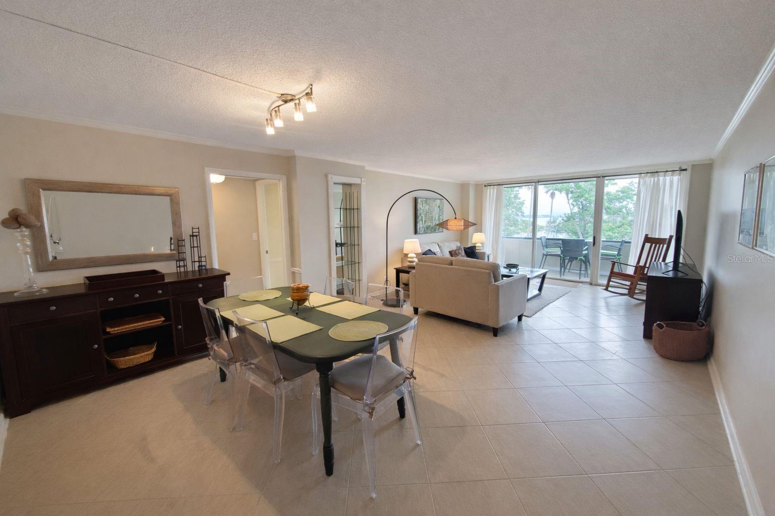 Image 6 of 33 For 2617 Cove Cay Drive 301