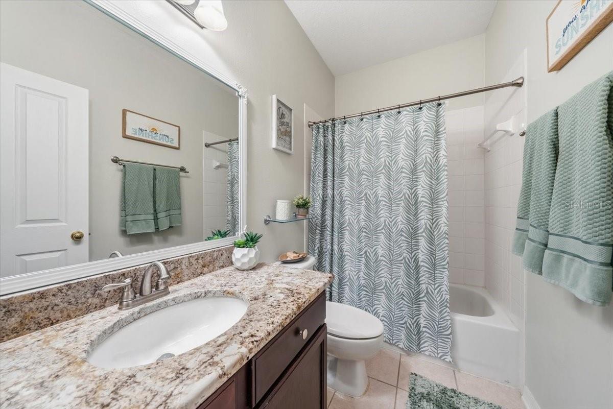 Image 17 of 34 For 9606 Royce Drive
