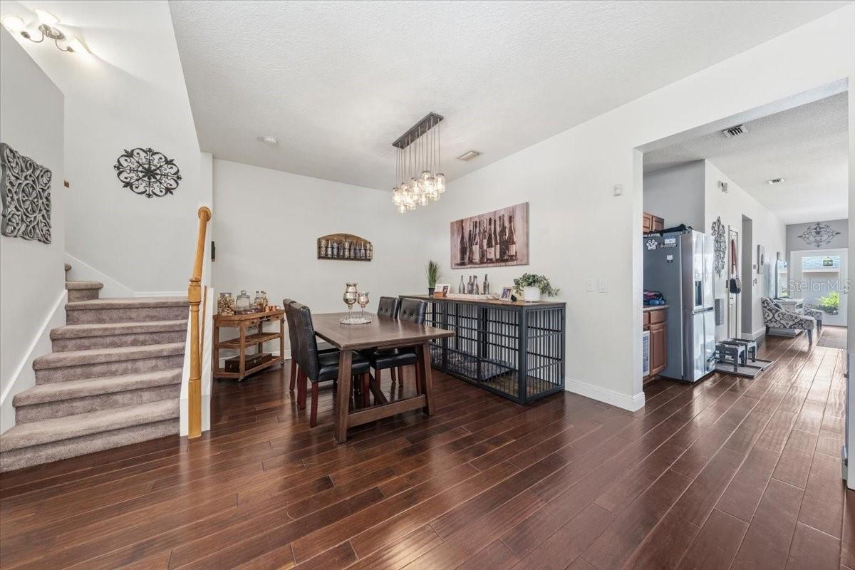 Image 5 of 34 For 9606 Royce Drive