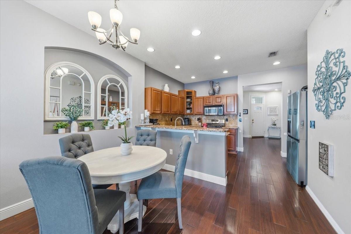 Image 8 of 34 For 9606 Royce Drive