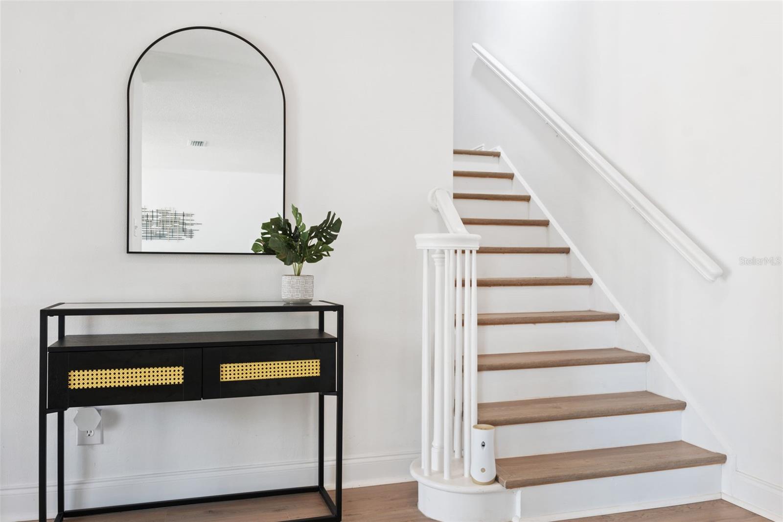 Image 31 of 81 For 900 79th Street S