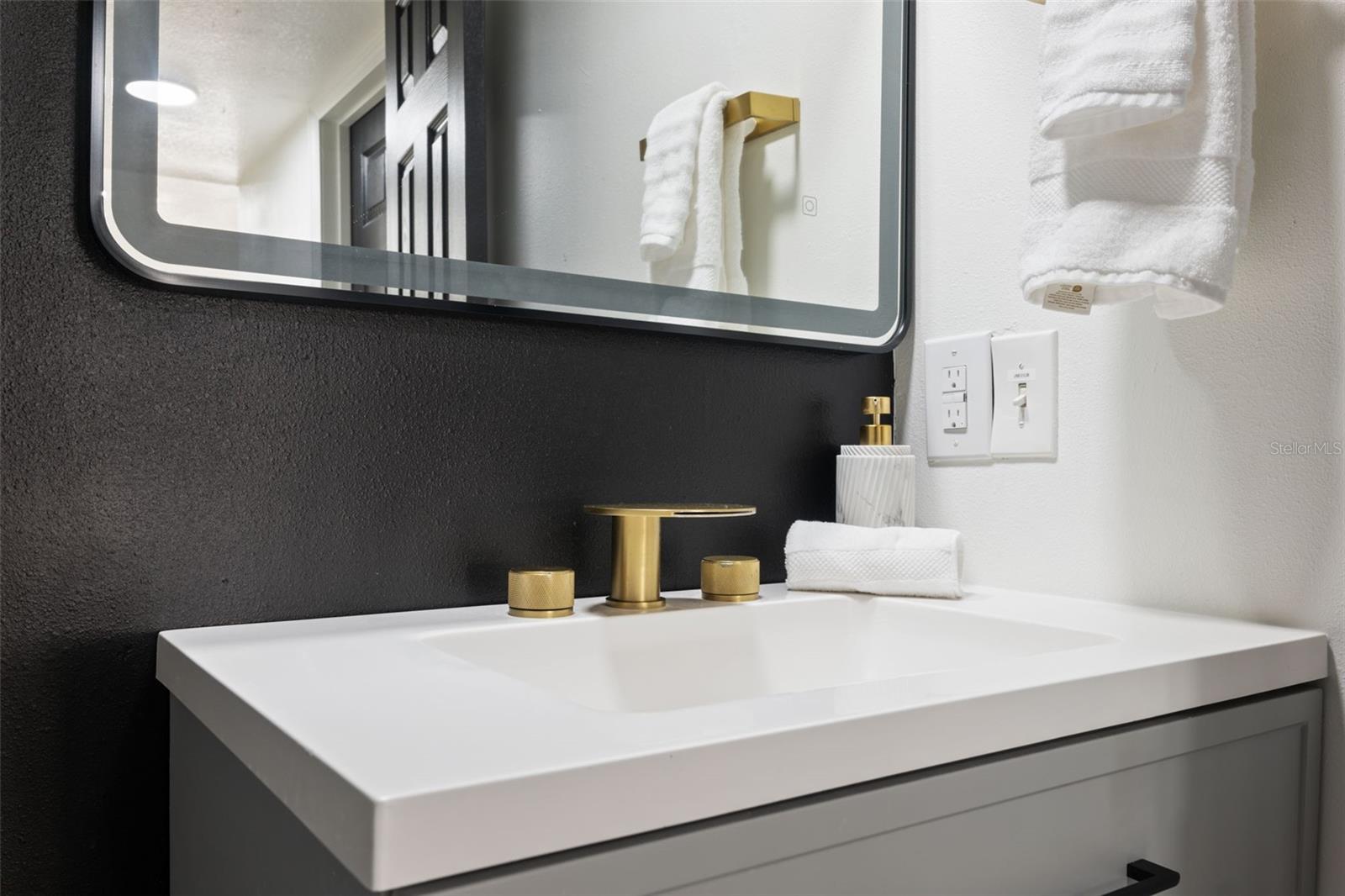 Image 48 of 81 For 900 79th Street S