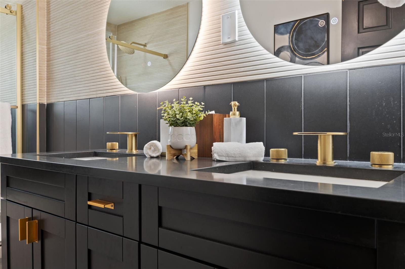 Image 52 of 81 For 900 79th Street S