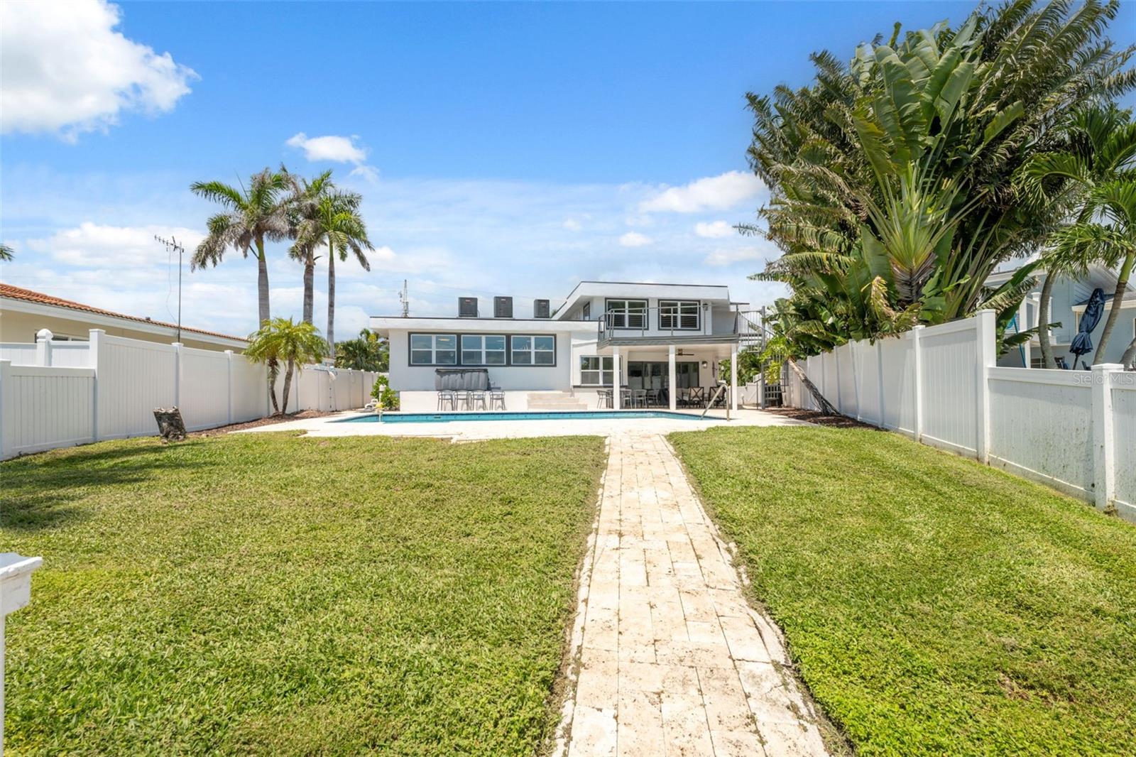 Image 59 of 81 For 900 79th Street S