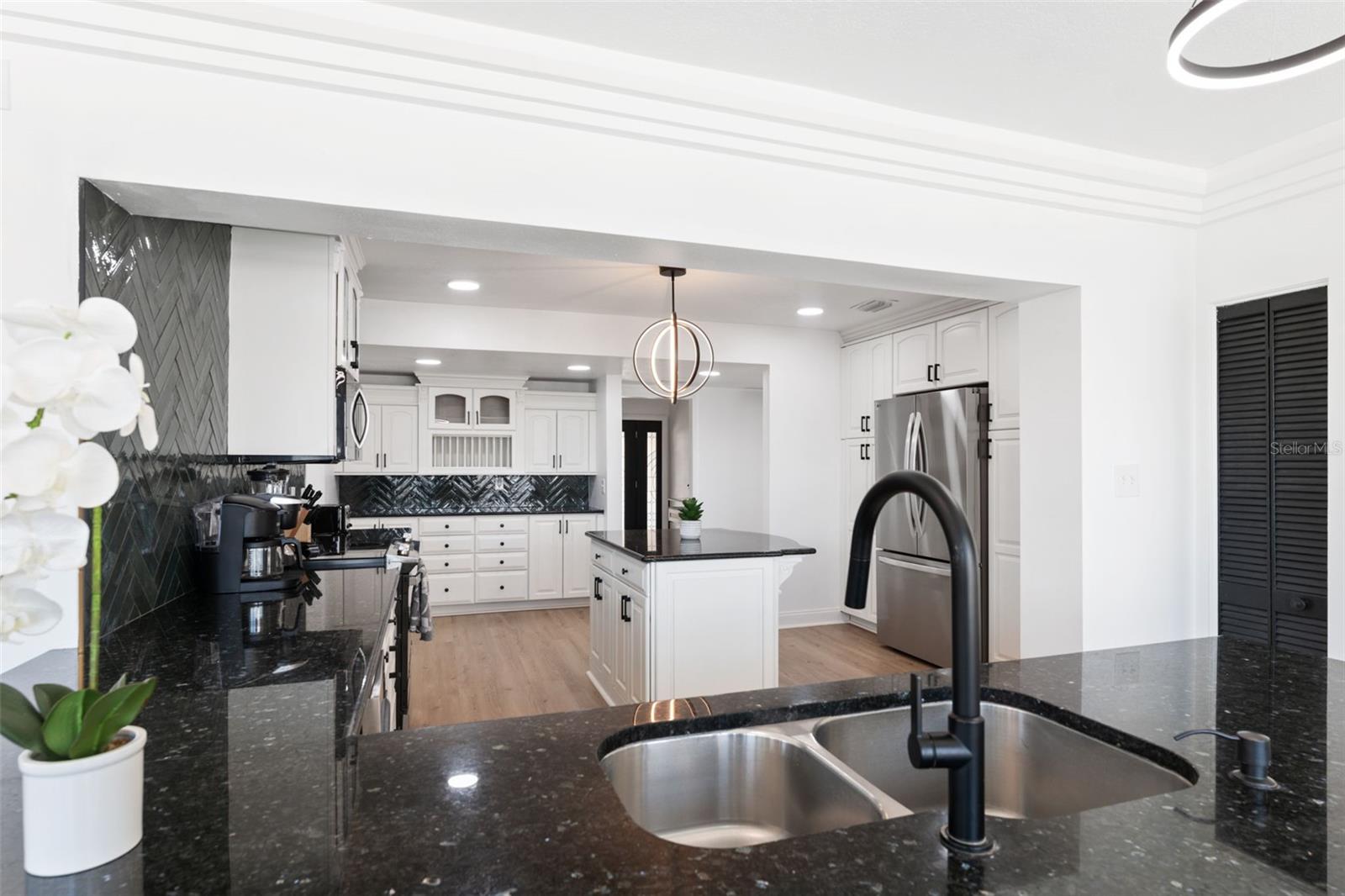 Image 9 of 81 For 900 79th Street S