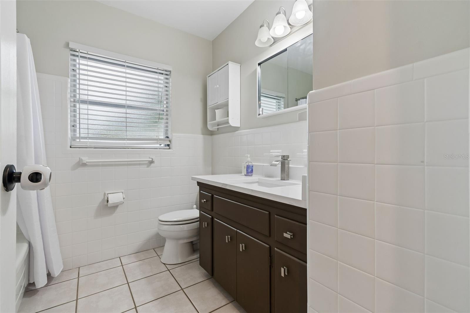 Listing photo id 24 for 3100 52nd Street N