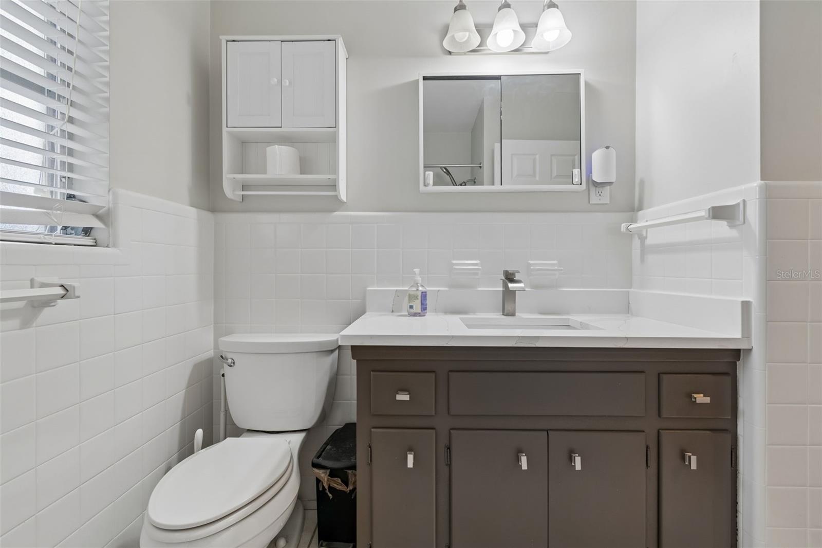 Listing photo id 25 for 3100 52nd Street N