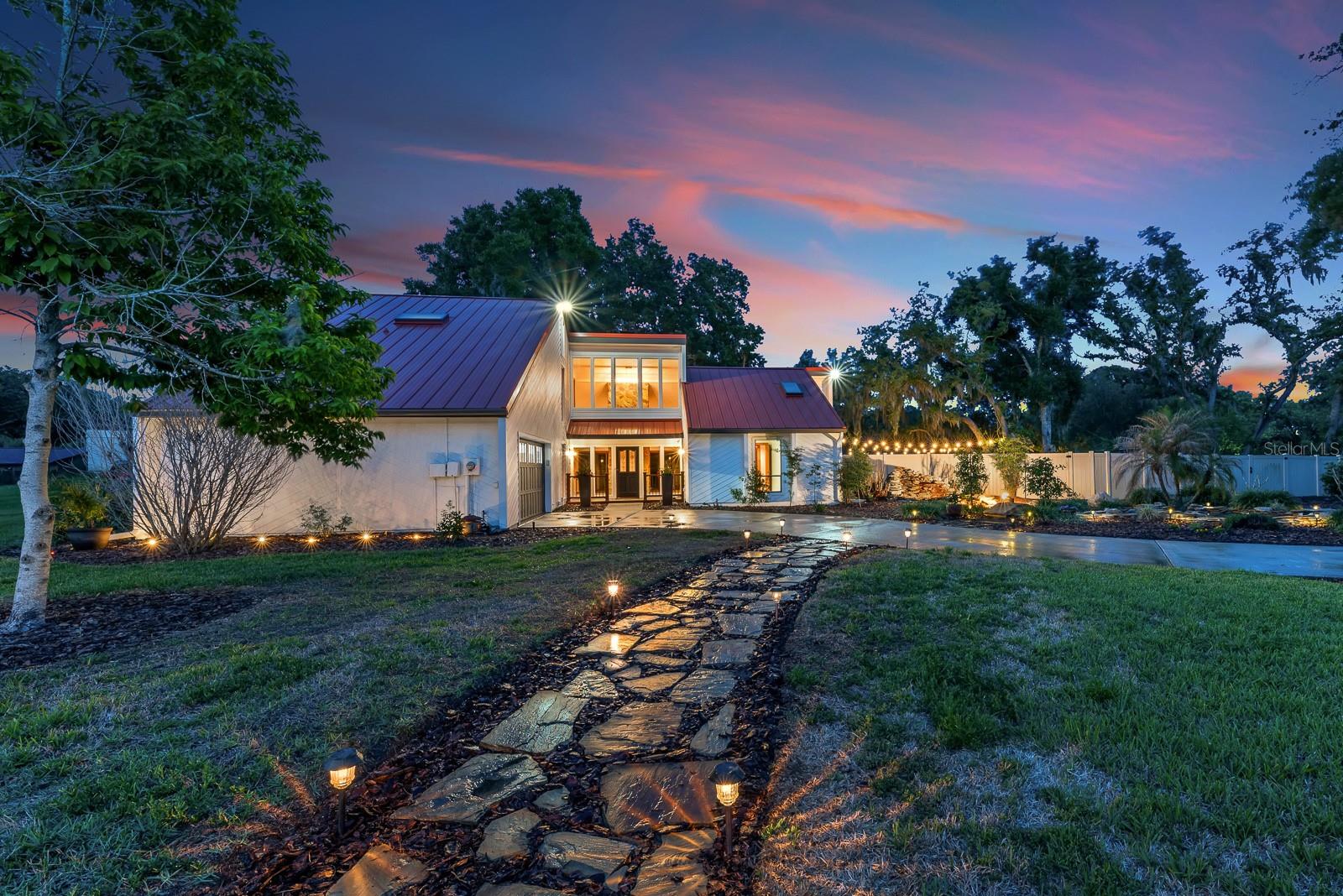 Details for 2925 Chelsea Woods Drive, VALRICO, FL 33596