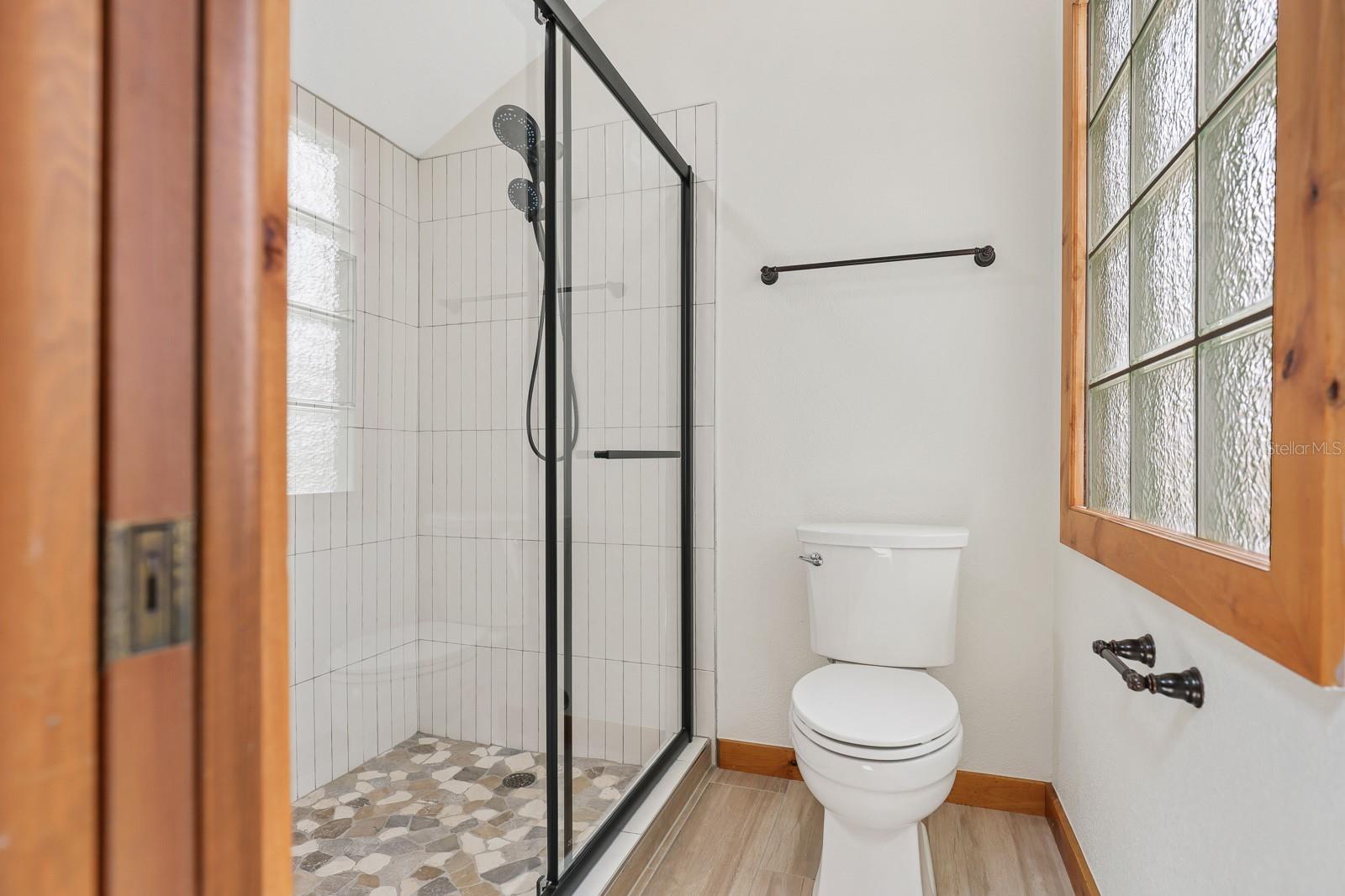 Image 43 of 60 For 2925 Chelsea Woods Drive