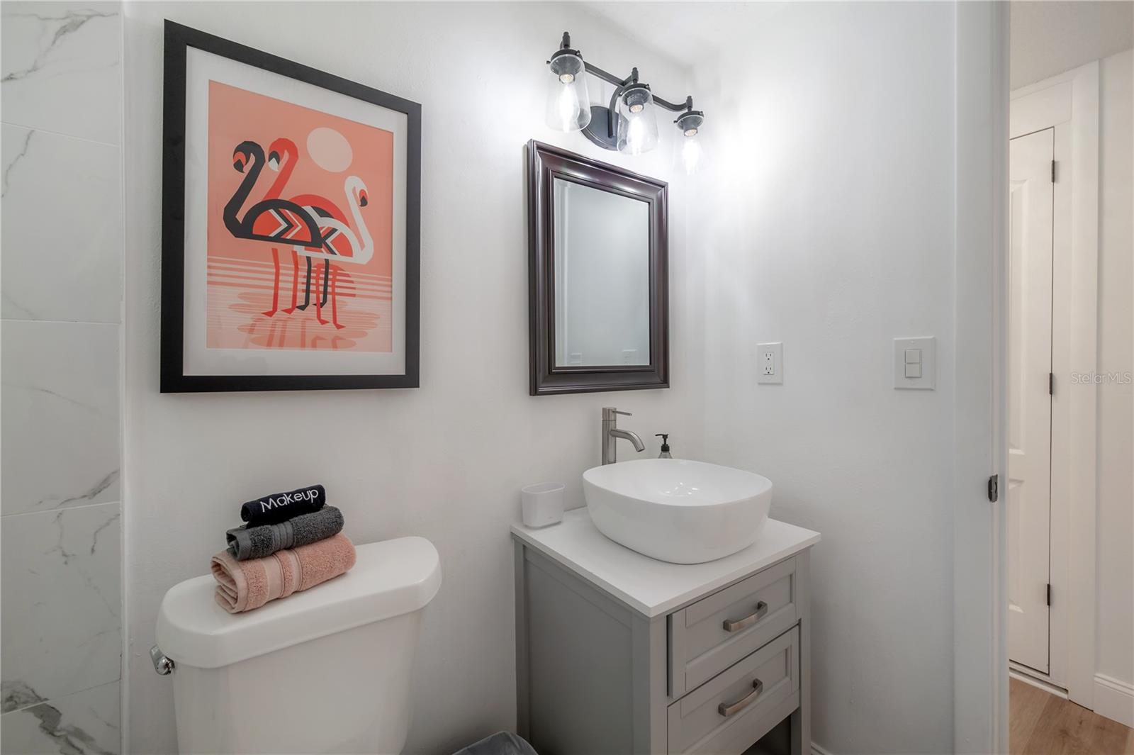 Image 17 of 37 For 6614 11th Street