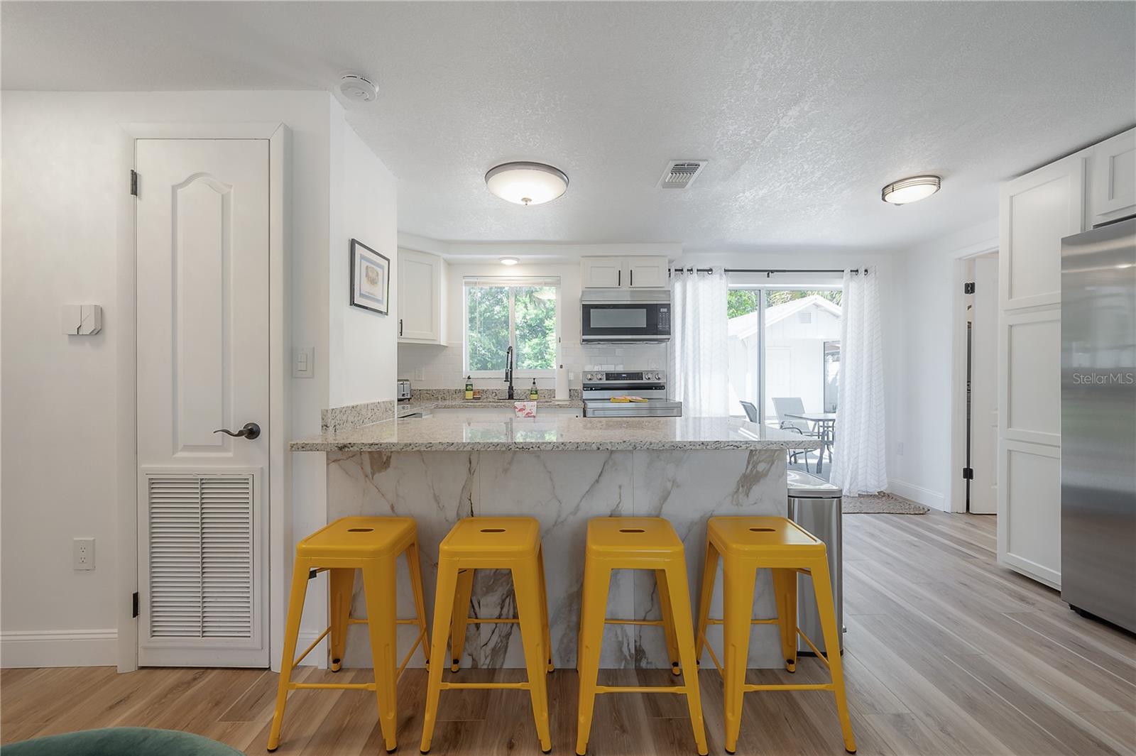 Image 7 of 37 For 6614 11th Street