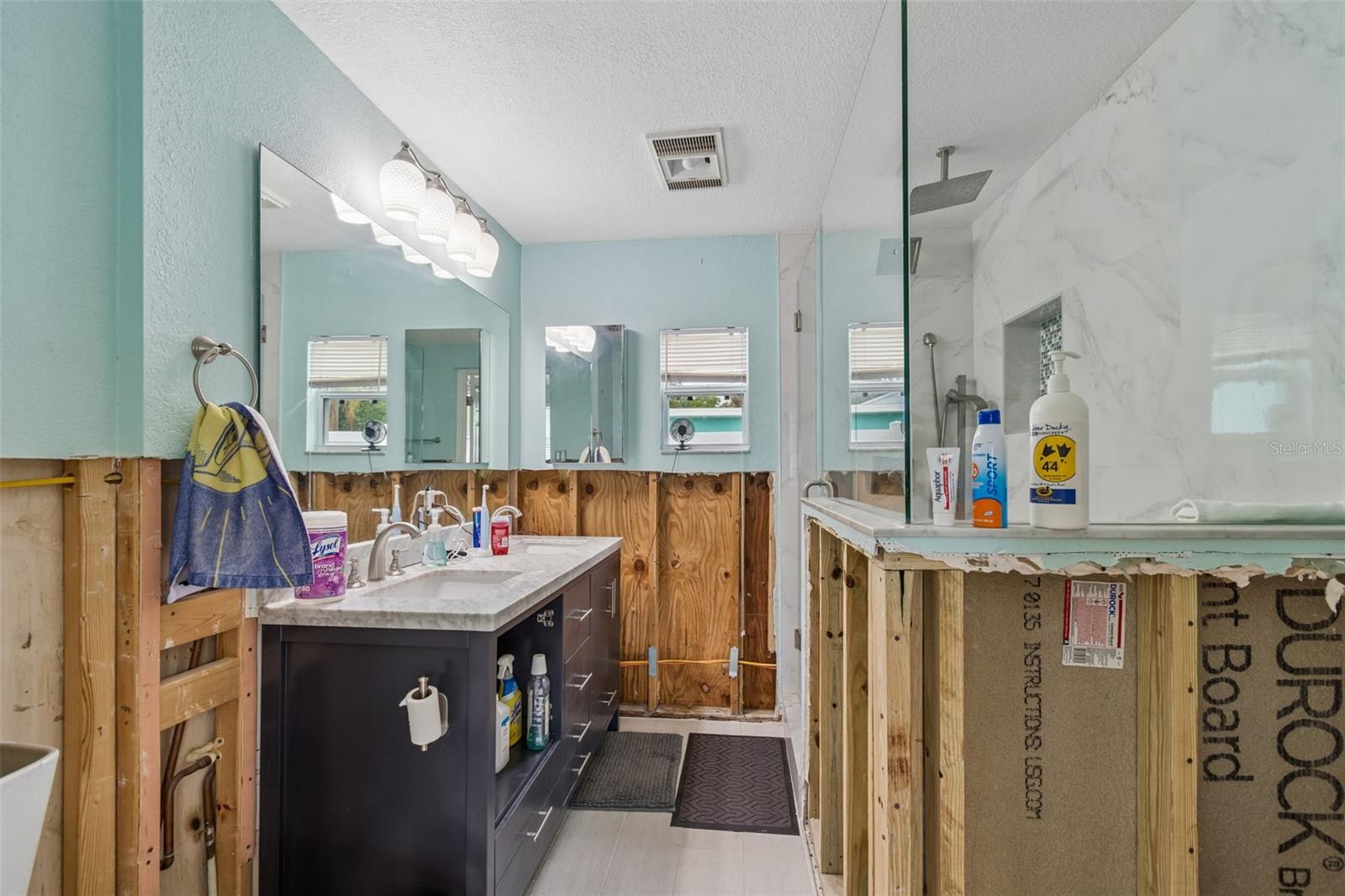 Image 12 of 44 For 117 41st Avenue Ne