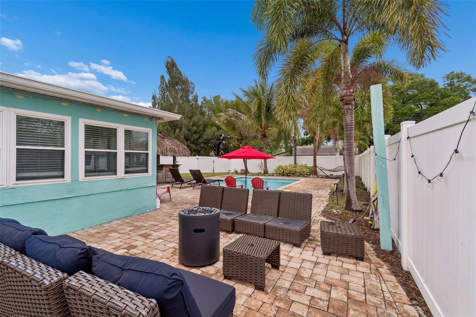 Image 14 of 44 For 117 41st Avenue Ne