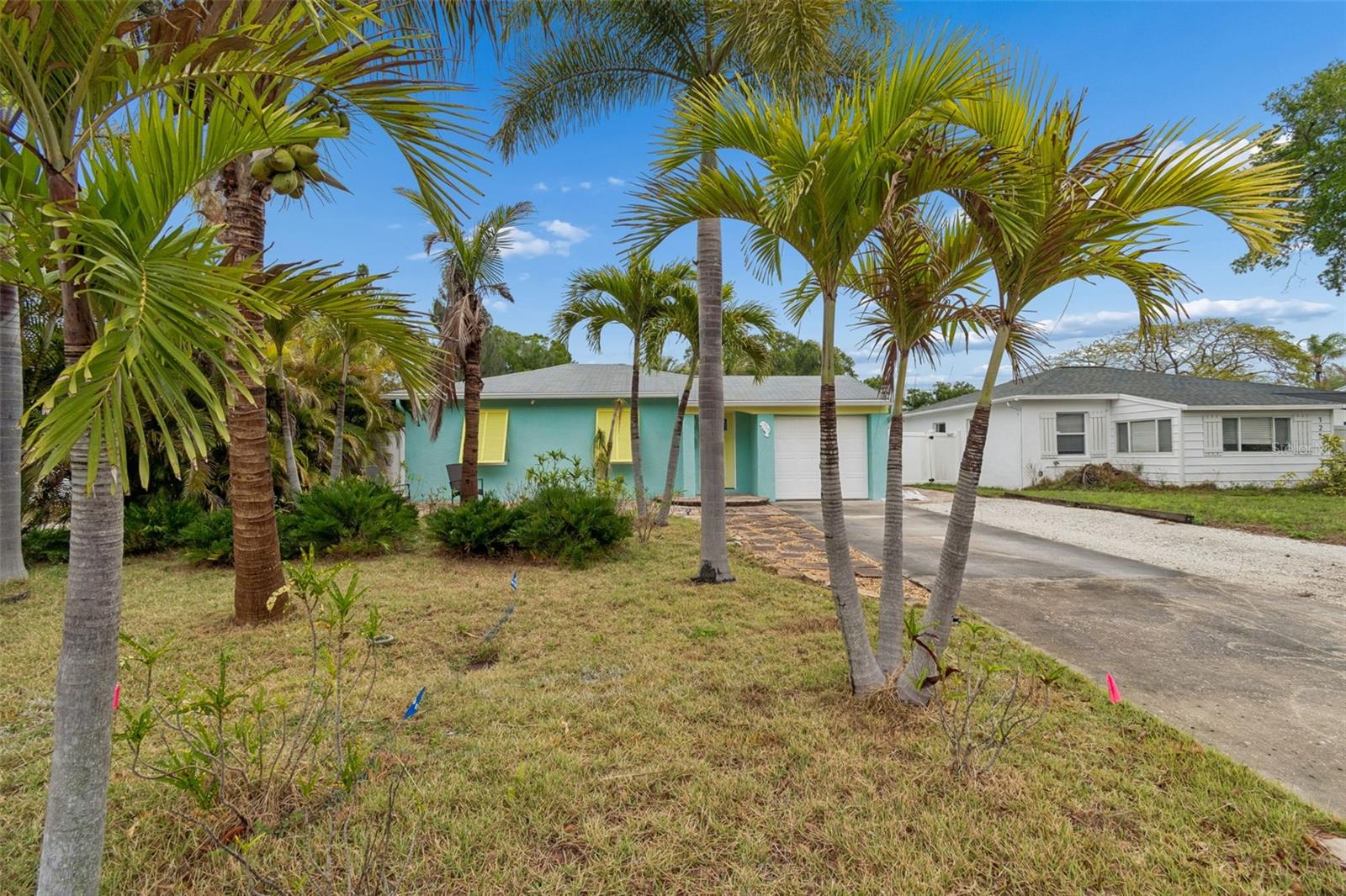 Image 2 of 44 For 117 41st Avenue Ne