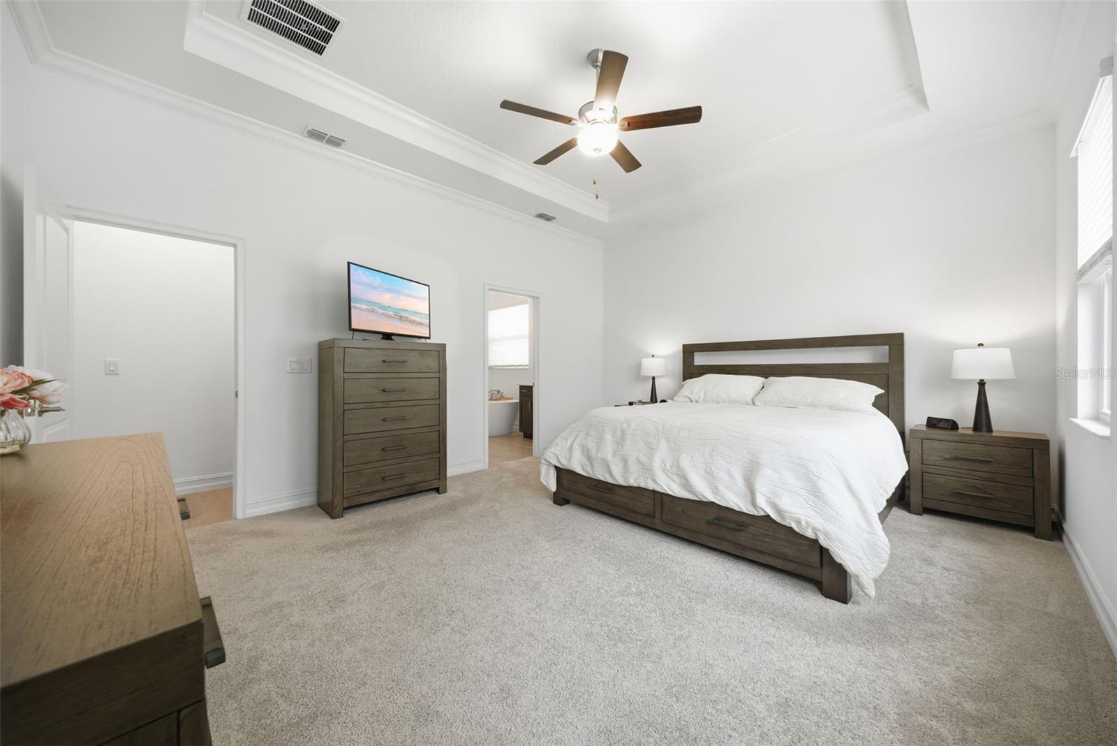 Image 20 of 87 For 9845 Sword Fern Way