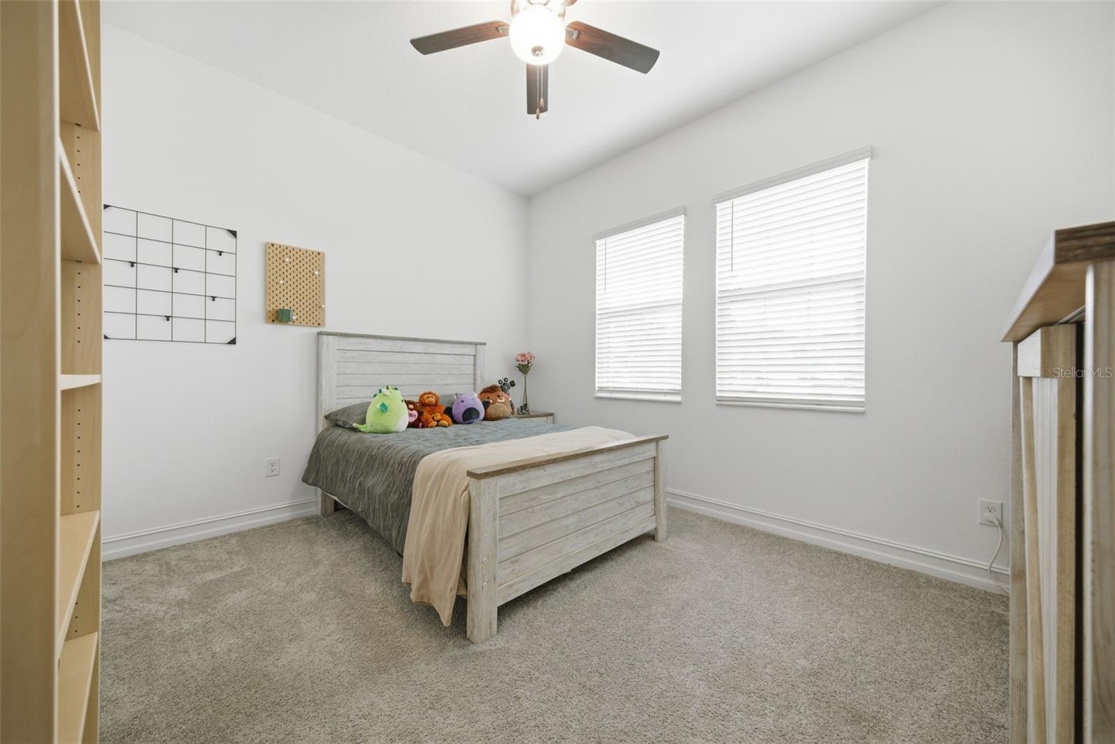 Image 33 of 87 For 9845 Sword Fern Way