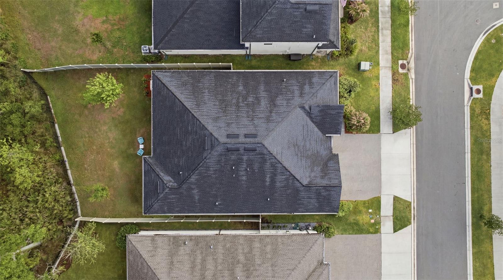 Image 52 of 87 For 9845 Sword Fern Way