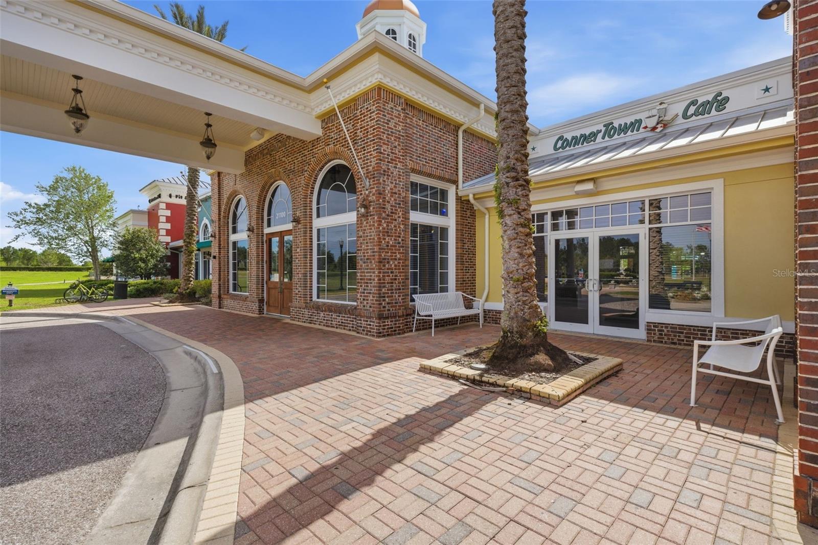 Image 76 of 87 For 9845 Sword Fern Way