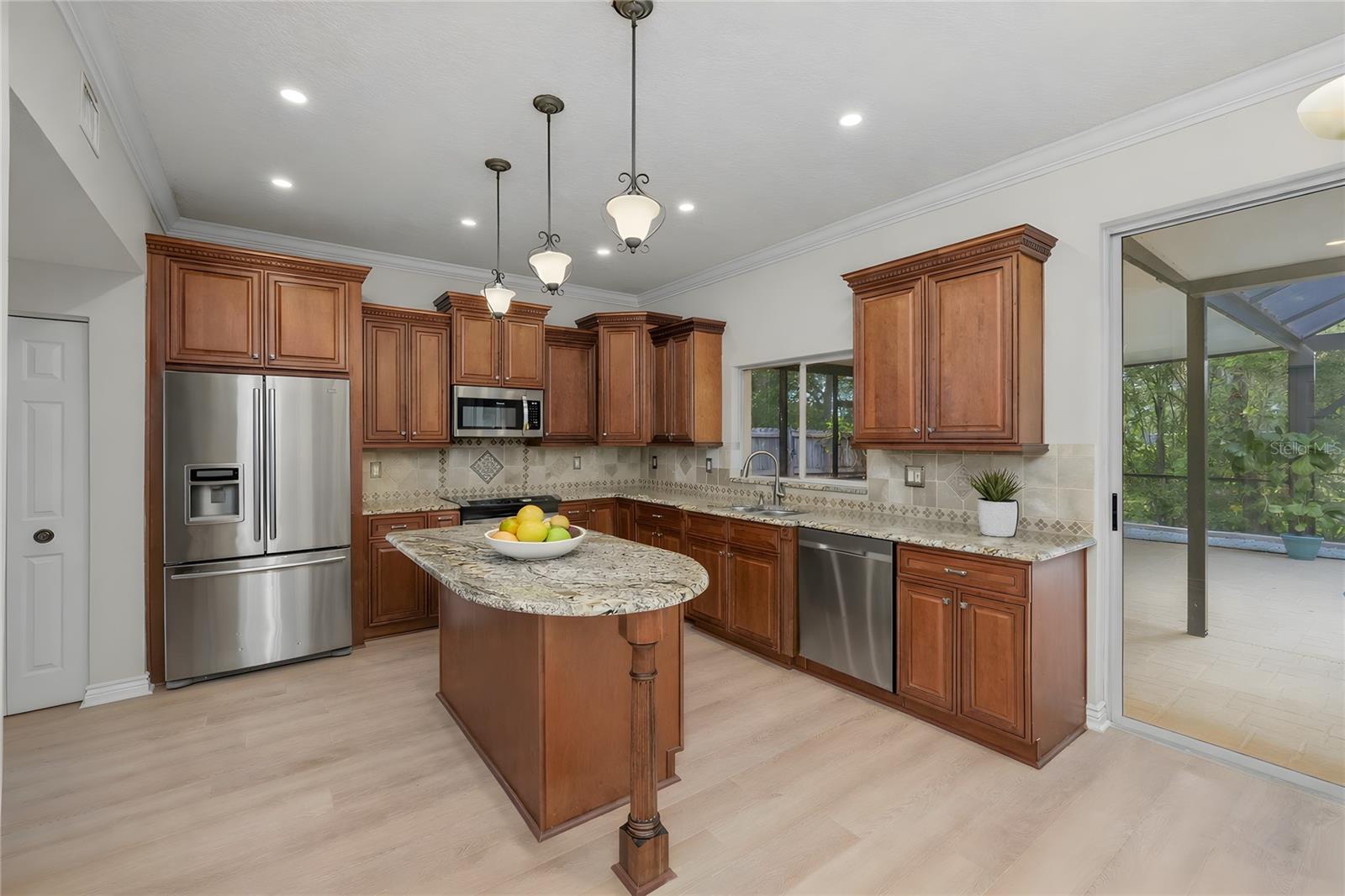 Image 10 of 58 For 15509 Eastbourn Drive