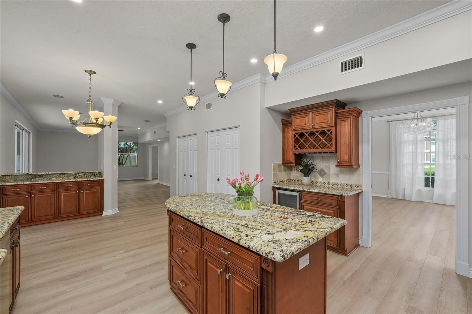 Image 14 of 58 For 15509 Eastbourn Drive