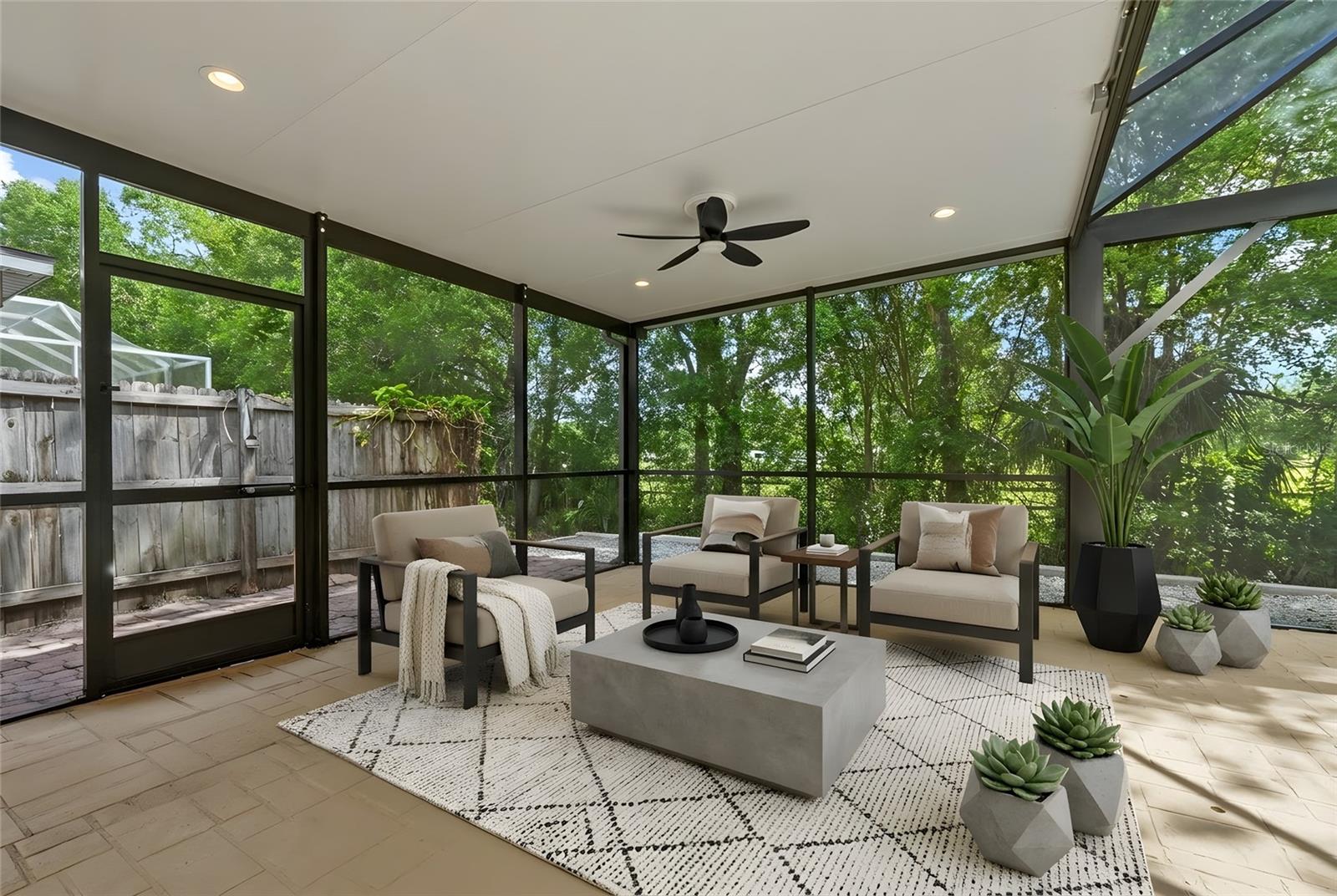 Image 19 of 58 For 15509 Eastbourn Drive