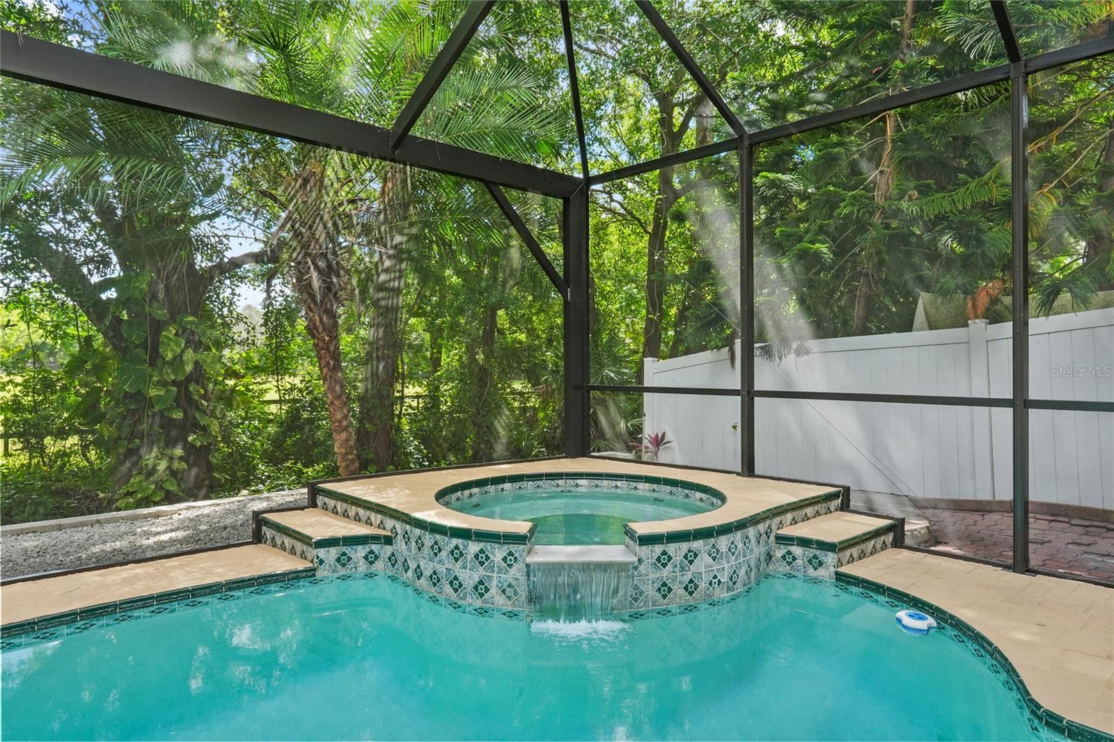 Image 24 of 58 For 15509 Eastbourn Drive