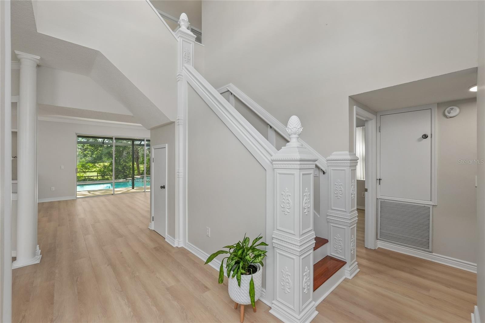 Image 28 of 58 For 15509 Eastbourn Drive