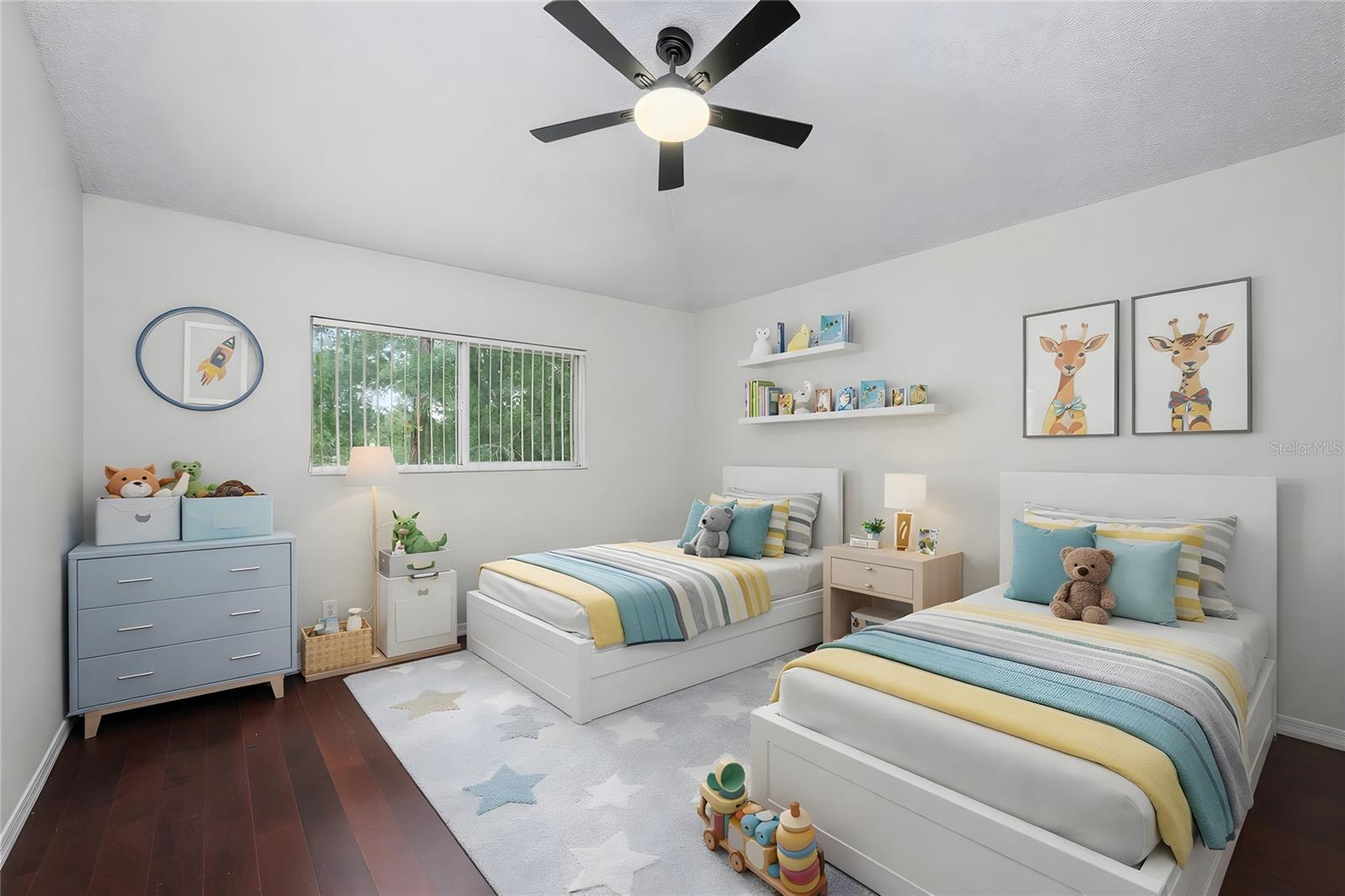 Image 35 of 58 For 15509 Eastbourn Drive