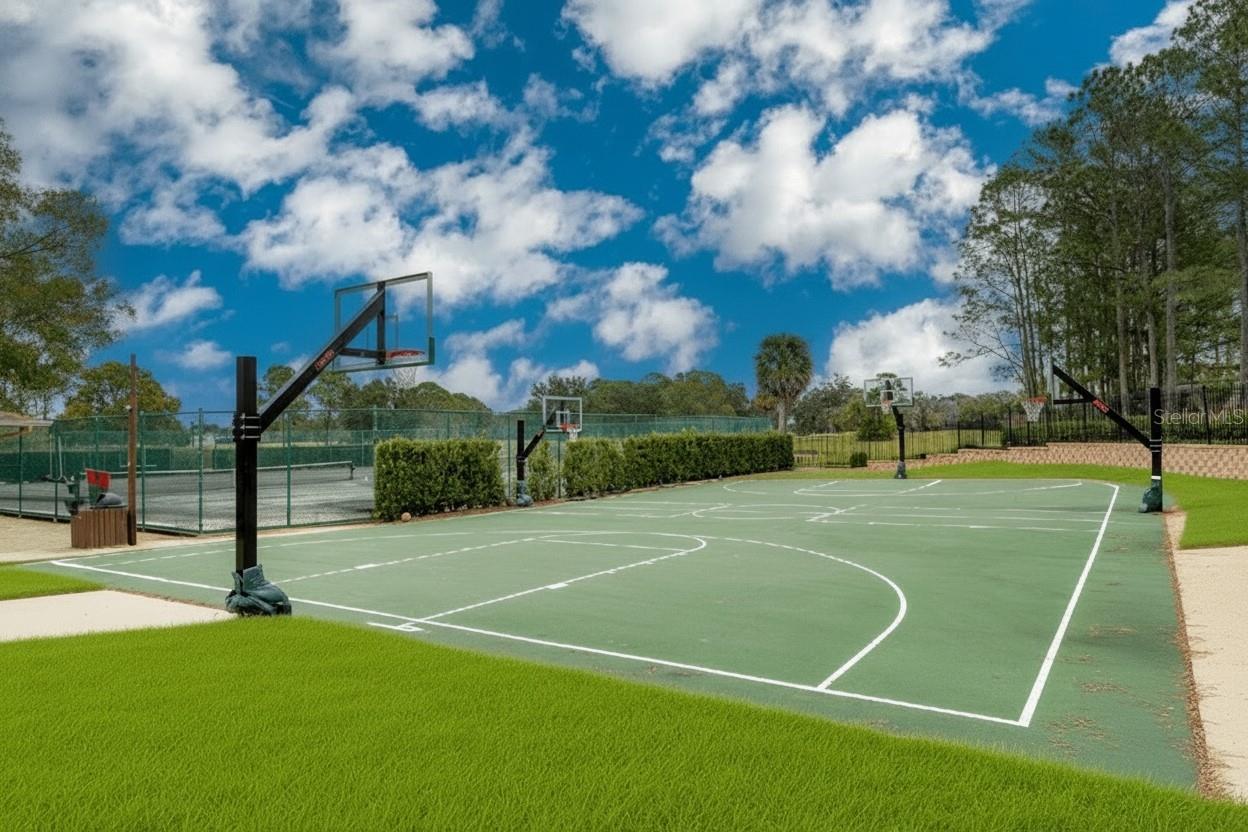 Image 43 of 58 For 15509 Eastbourn Drive