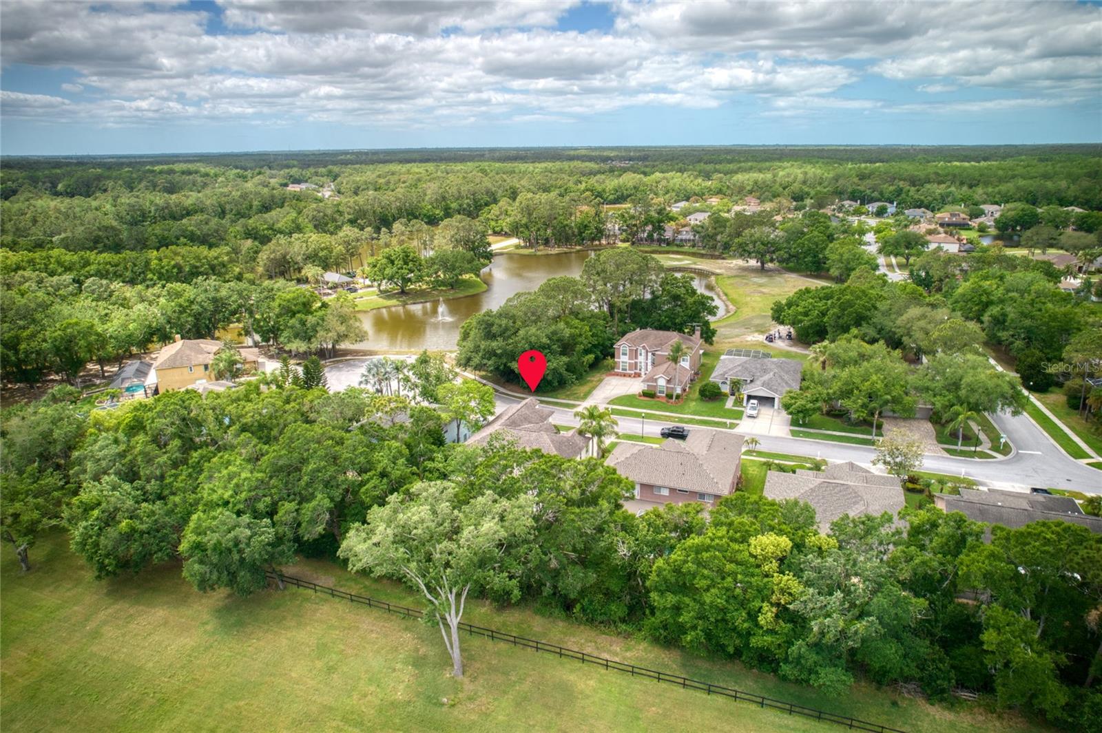 Image 5 of 58 For 15509 Eastbourn Drive