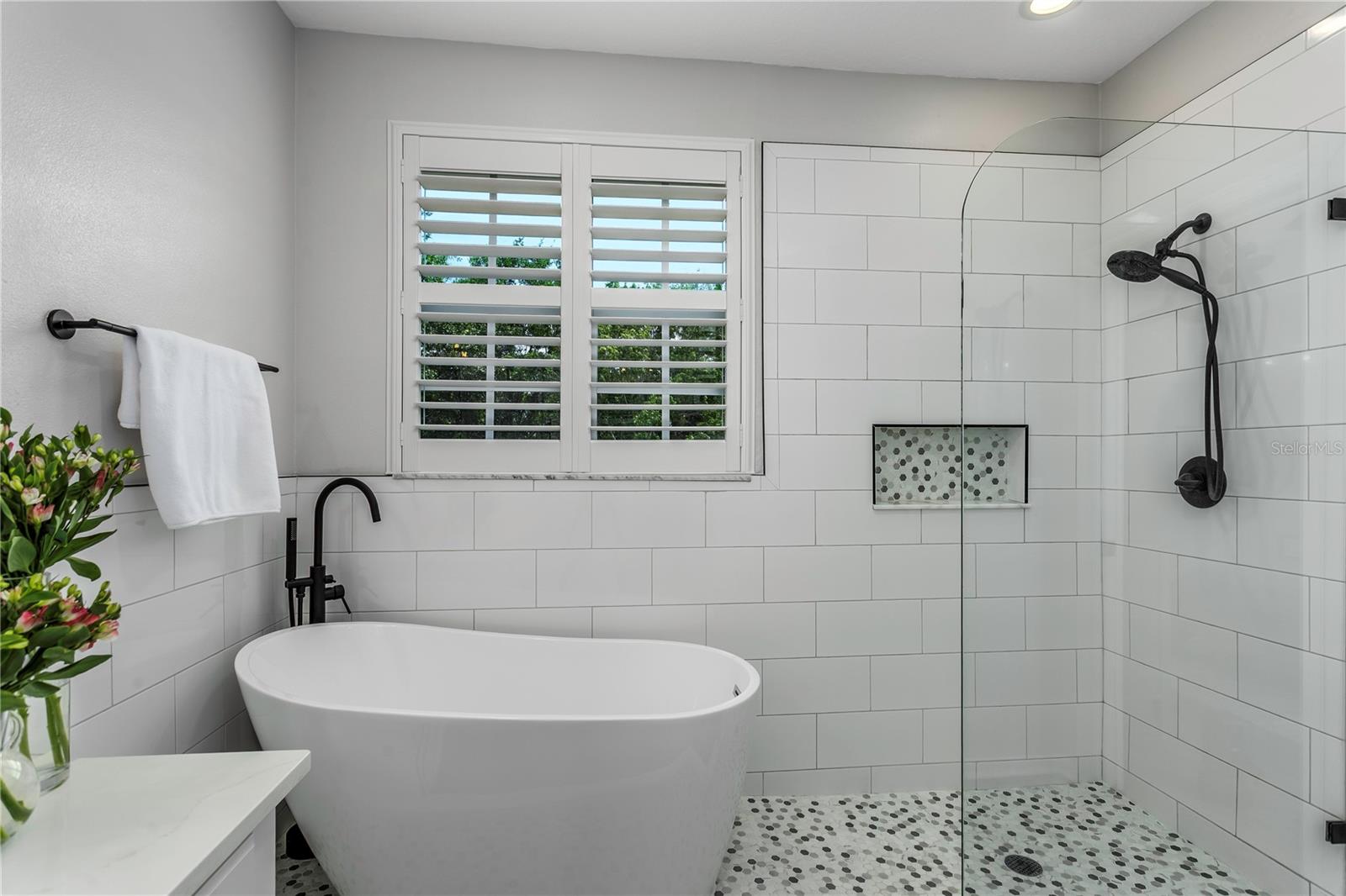 Image 16 of 30 For 14505 Mirabelle Vista Circle