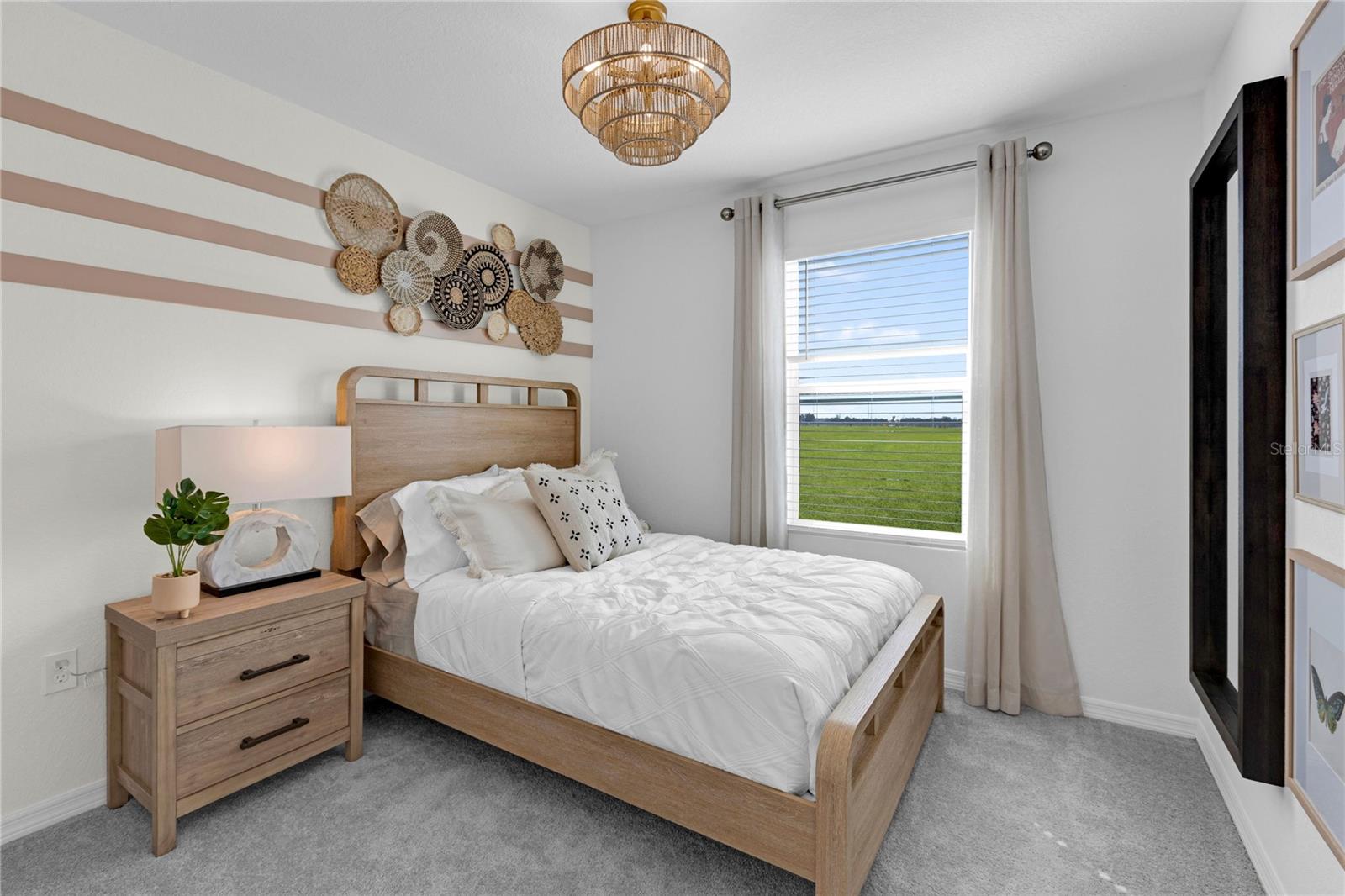 Image 28 of 33 For 13239 Turnleaf Boulevard