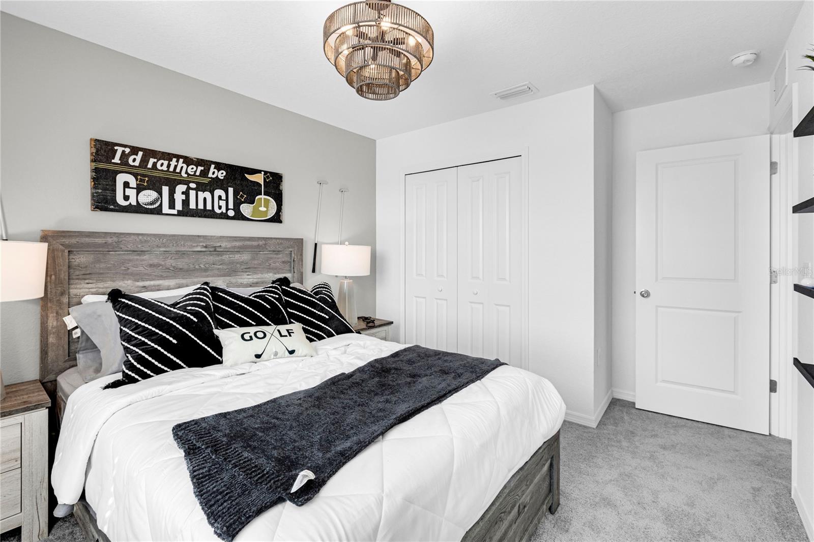 Image 29 of 33 For 13239 Turnleaf Boulevard