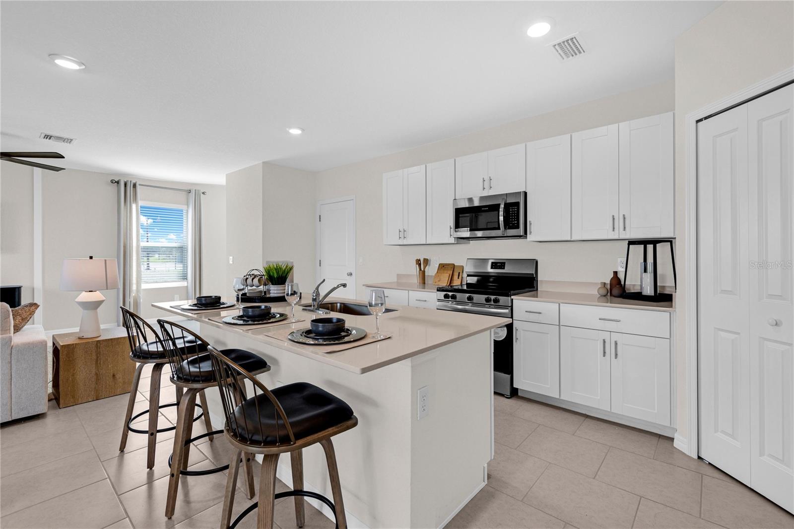 Image 8 of 33 For 13239 Turnleaf Boulevard