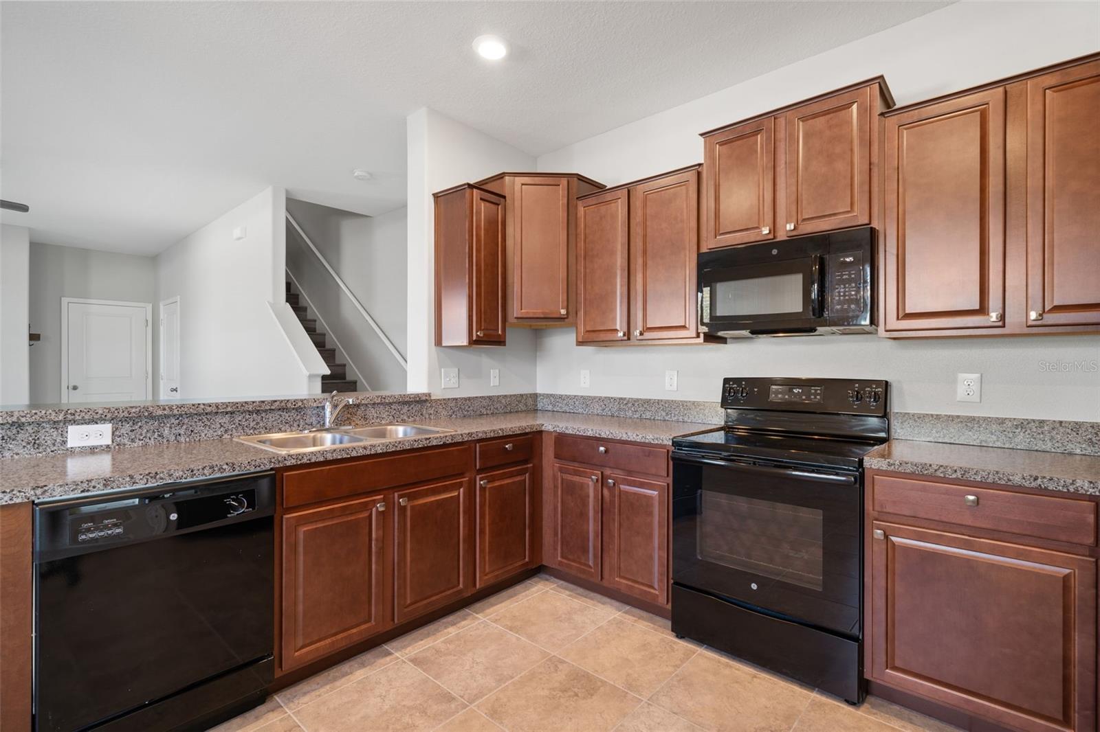 Image 8 of 28 For 7678 Ginger Lily Court