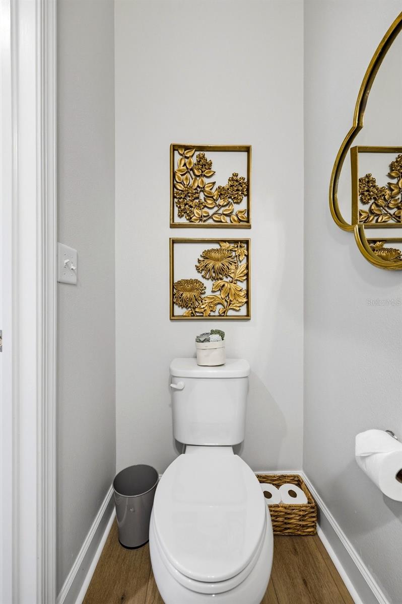 Image 17 of 53 For 14819 Promenade Parkway