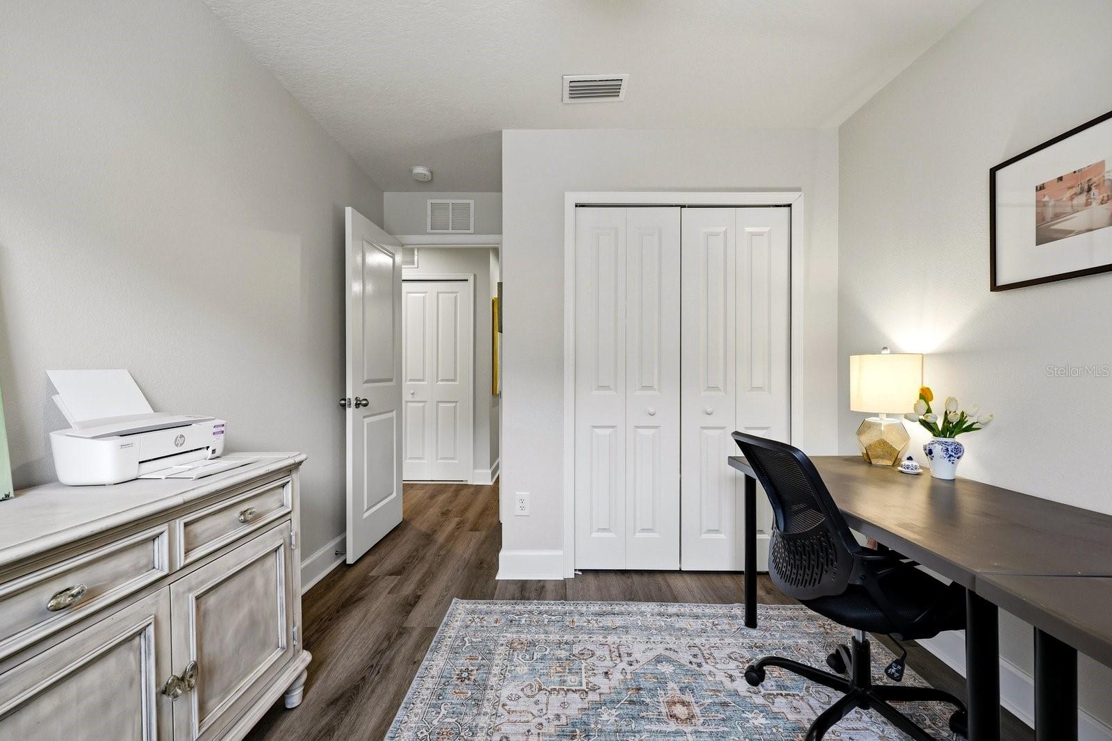 Image 26 of 53 For 14819 Promenade Parkway