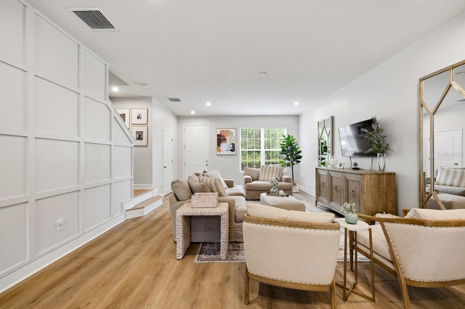 Image 8 of 53 For 14819 Promenade Parkway