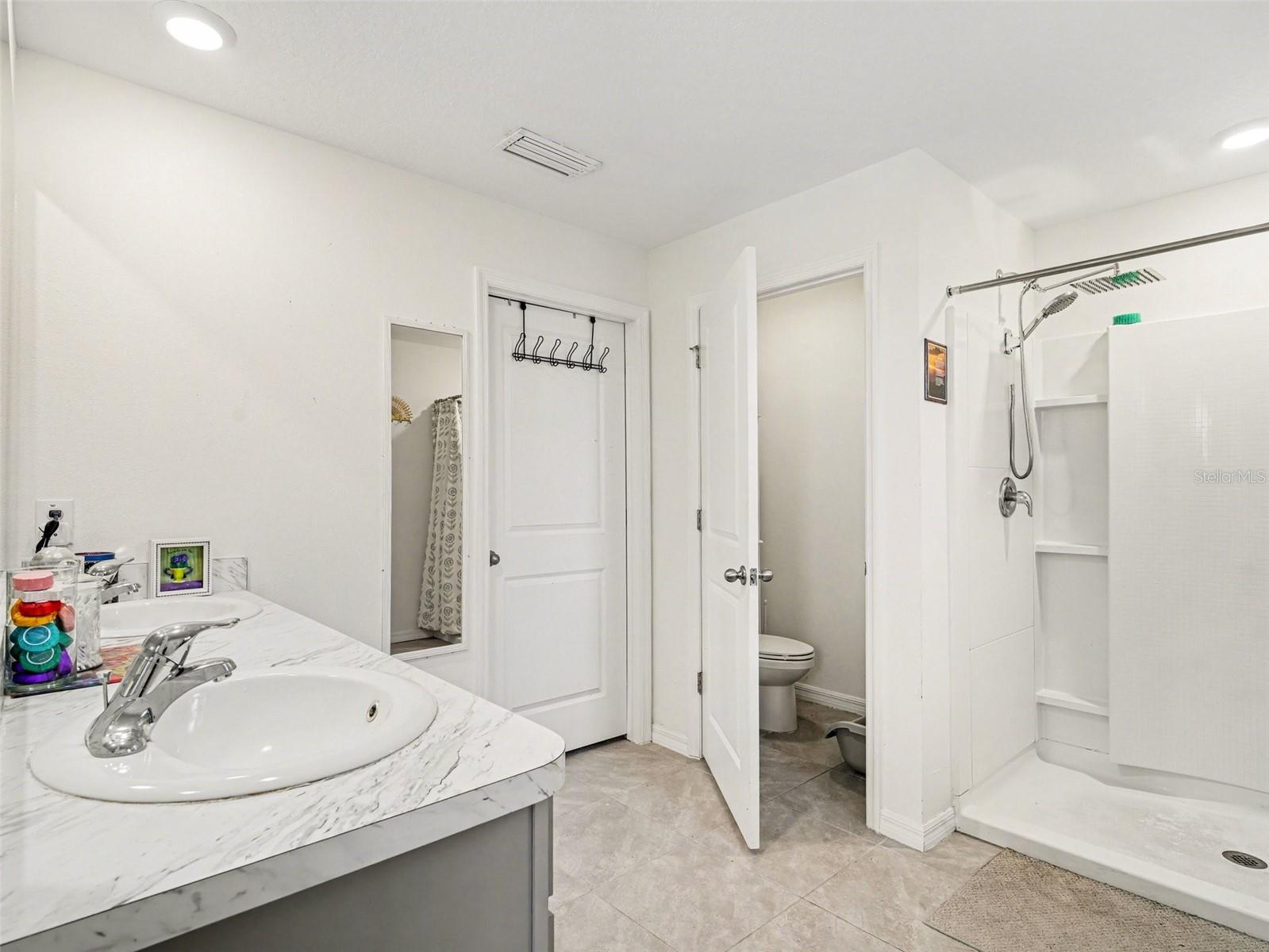 Image 5 of 26 For 4114 Dovetail Lane