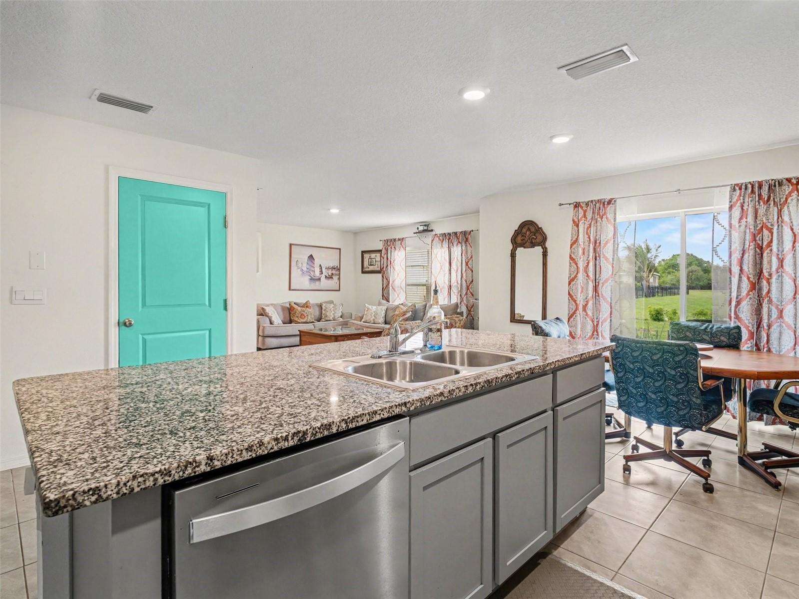 Image 8 of 26 For 4114 Dovetail Lane