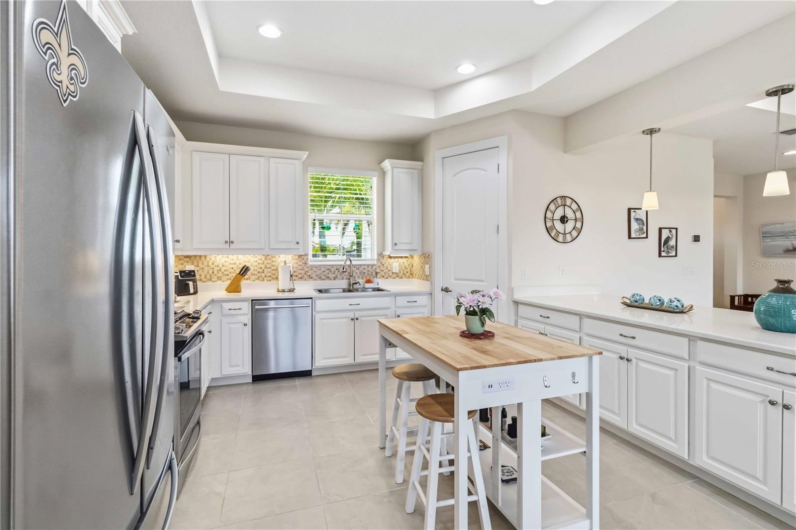 Image 11 of 33 For 834 Birdie Way