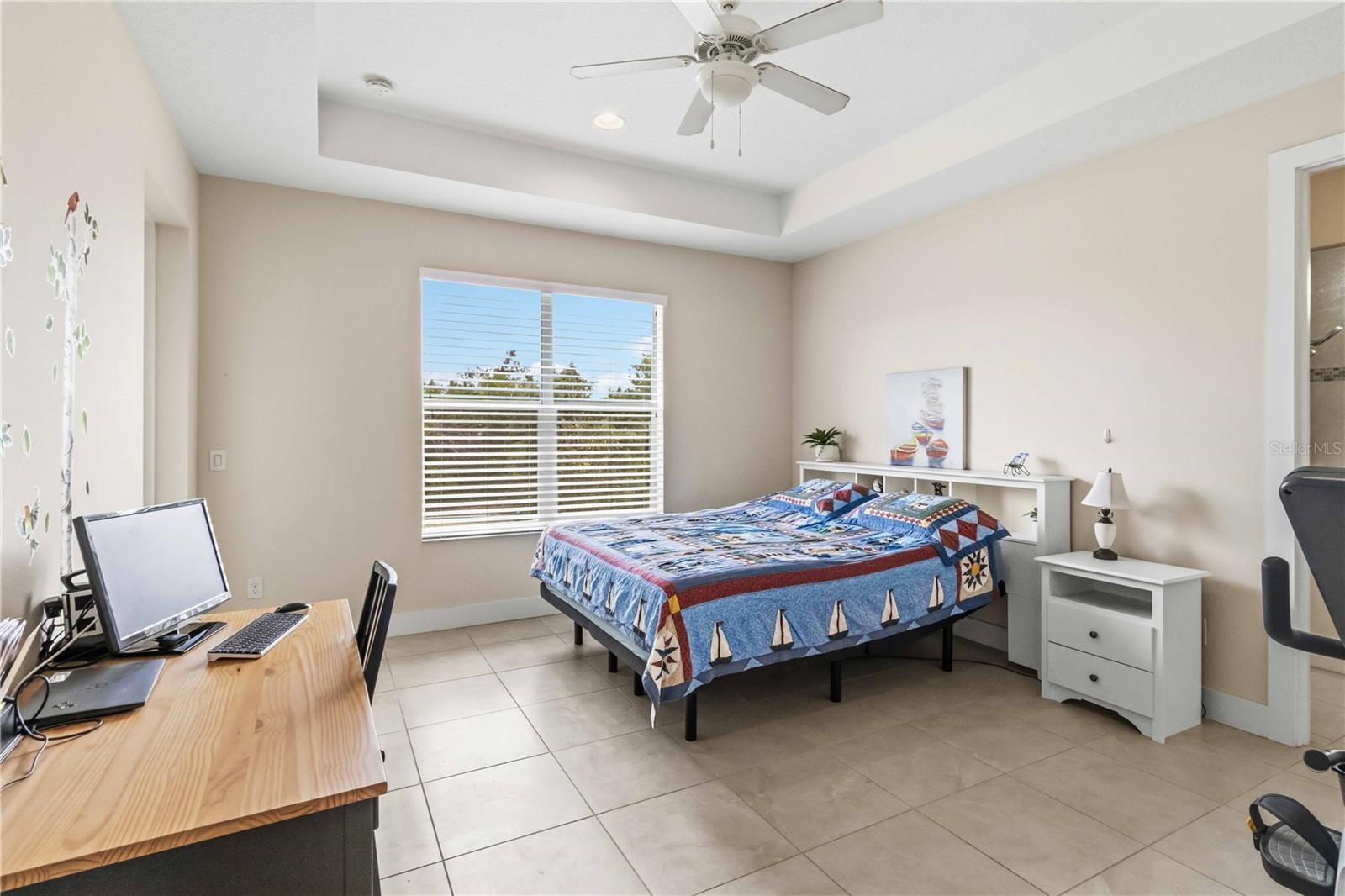 Image 13 of 33 For 834 Birdie Way