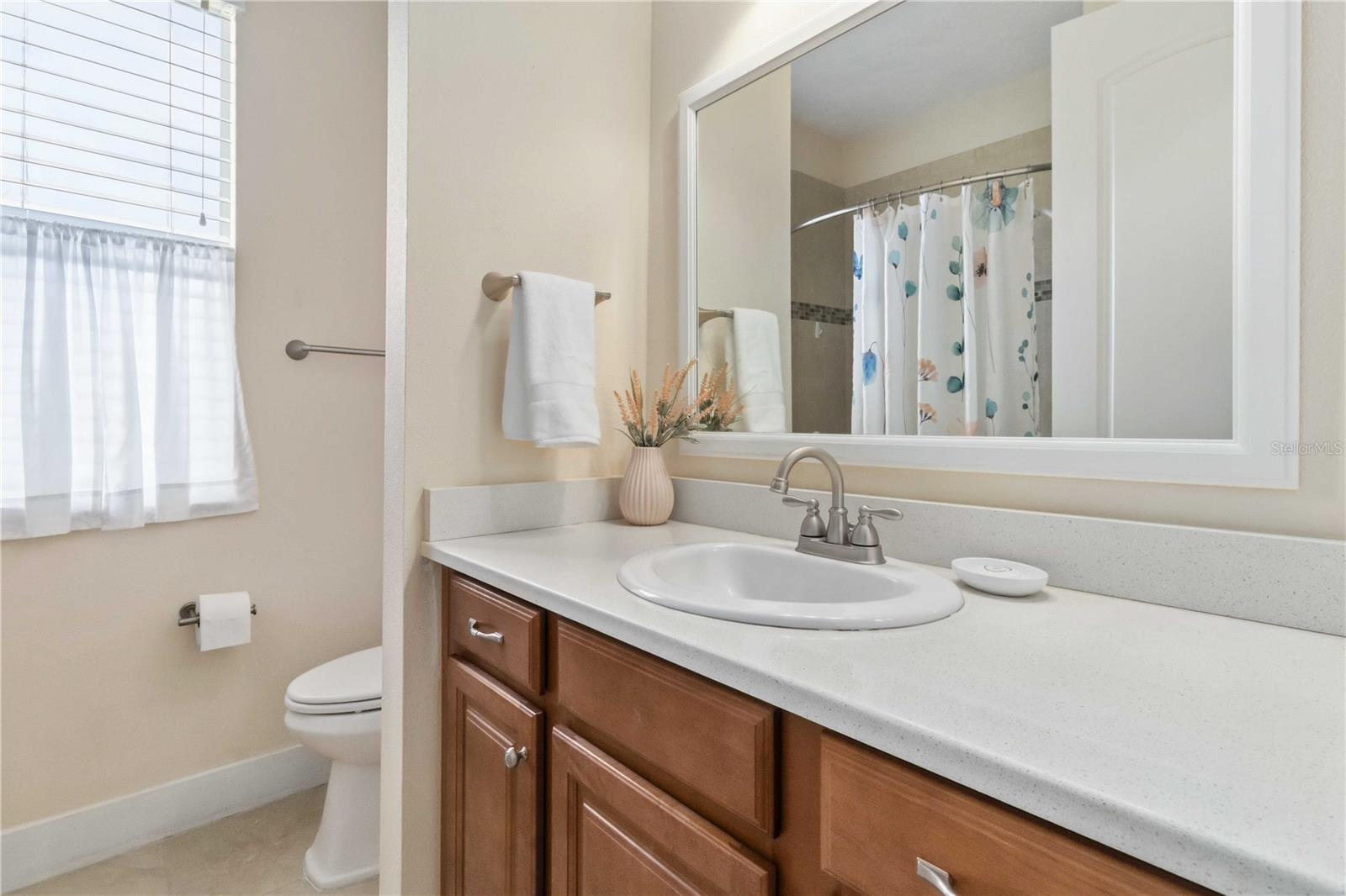 Image 21 of 33 For 834 Birdie Way