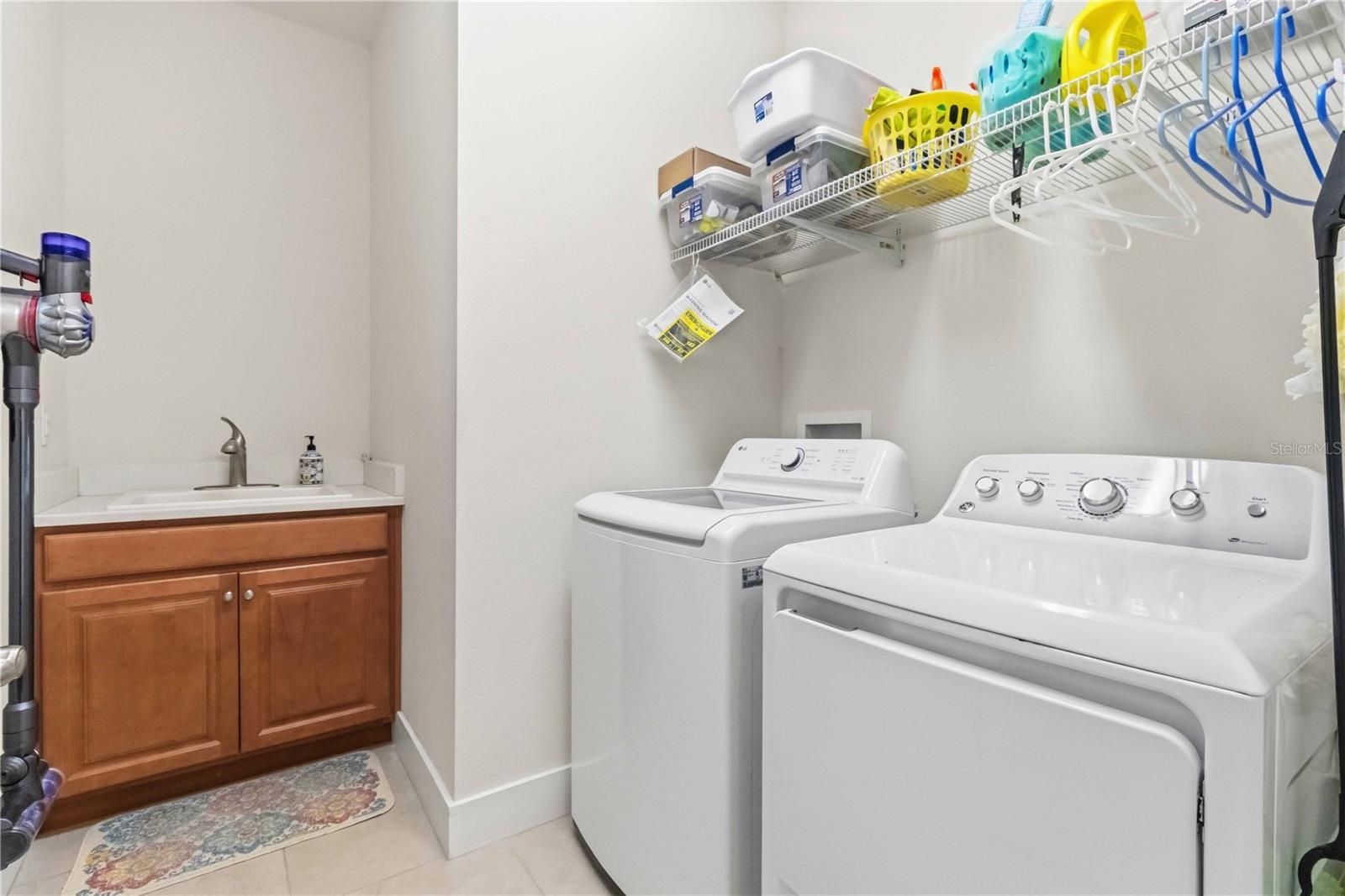 Image 22 of 33 For 834 Birdie Way