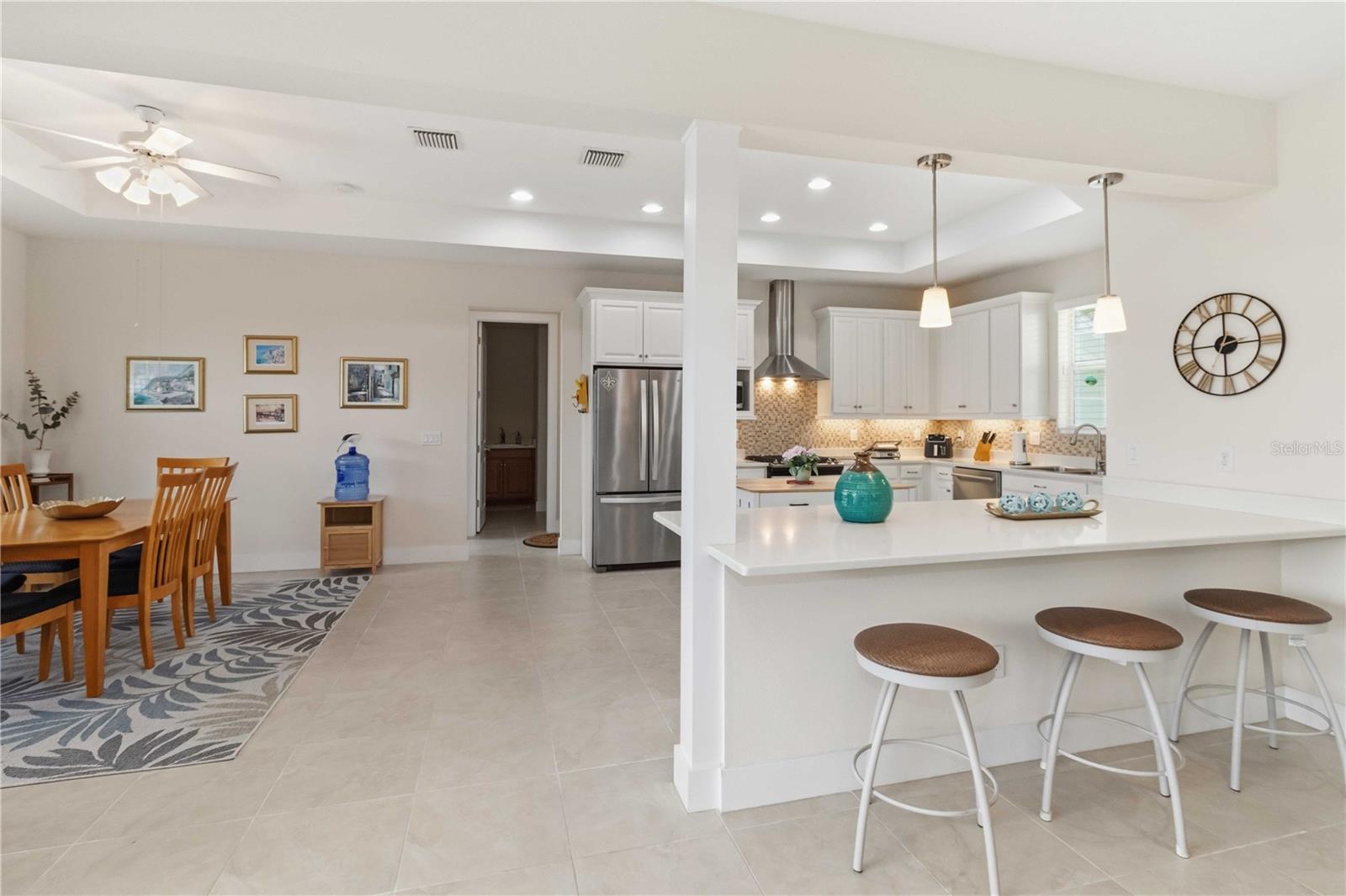 Image 7 of 33 For 834 Birdie Way